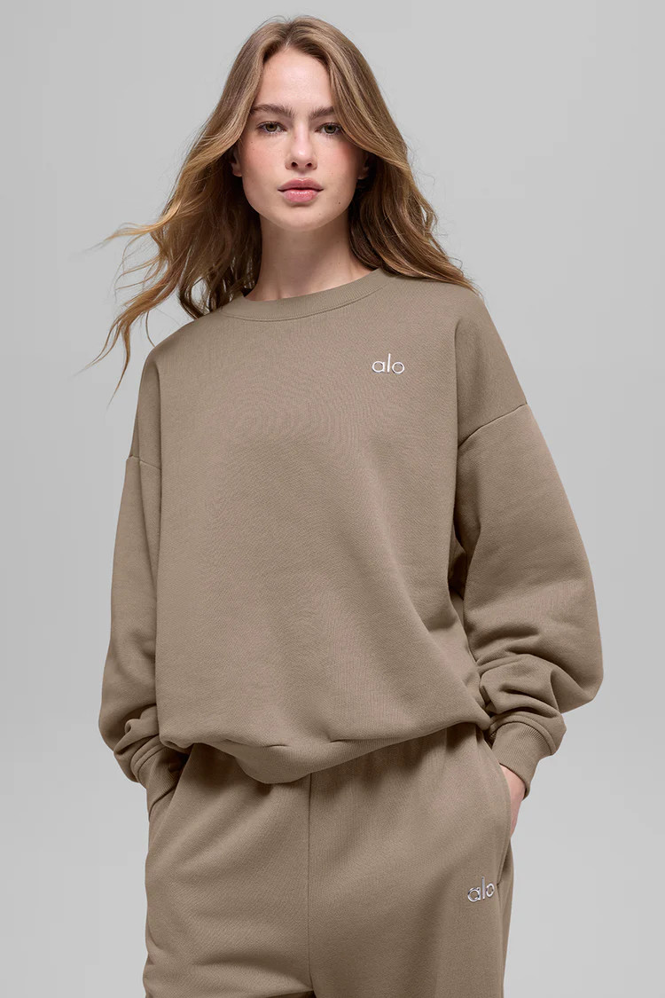 Accolade Crew Neck Pullover | Alo Yoga (US)