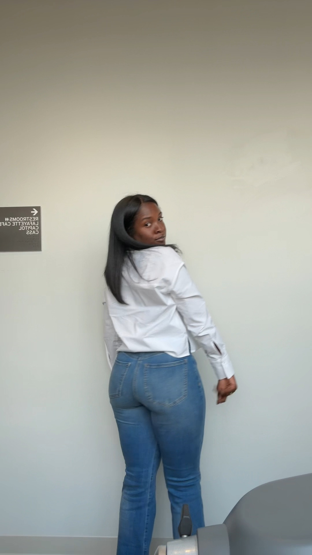 I love these 70s flare jeans from express

#LTKFallSale #LTKWorkwear #LTKStyleTip