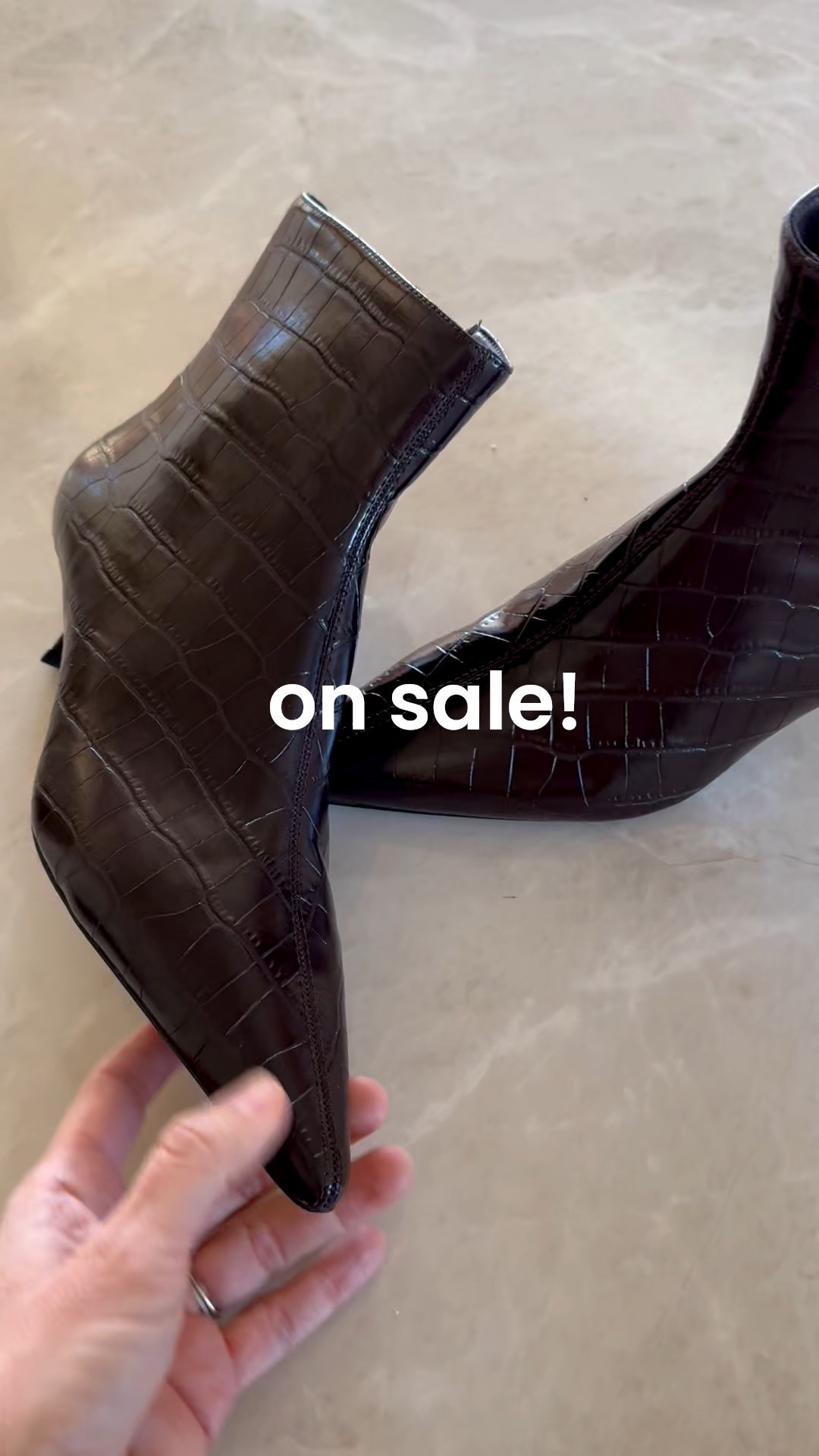 I wear these all the time and they are on sale for $60 for black Friday

#LTKCyberWeek #LTKFindsUnder100