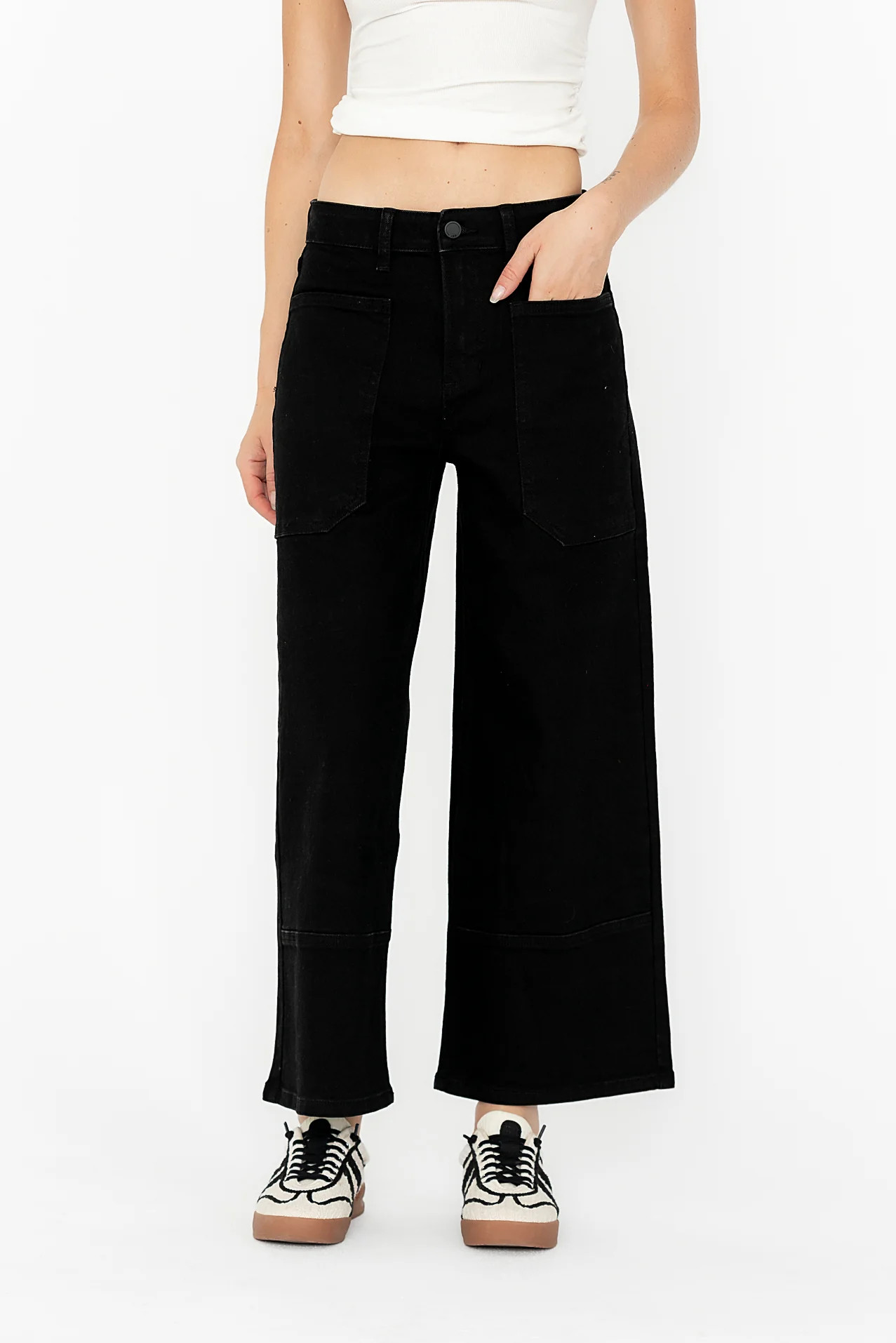 Mylah Wide Leg Jeans in Black | Böhme US