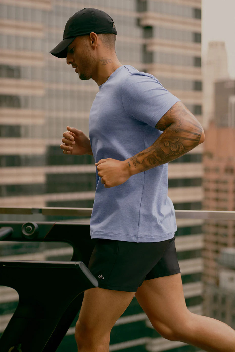 ALO | Conquer Reform Crewneck Short Sleeve Top in Provence Blue Heather, Size: Medium | Alo Yoga (US)
