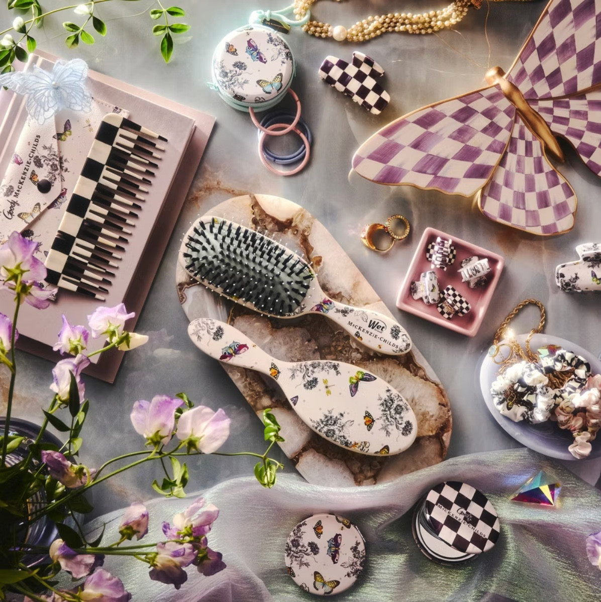 The CUTEST collection from @Target is out now and it’s gorgeous! Wet Brush x MacKenzie Childs and Goody x MacKenzie Childs collabs have the cutest hair accessories out now! 

#LTKselfcare #LTKBeauty #LTKmorningroutine