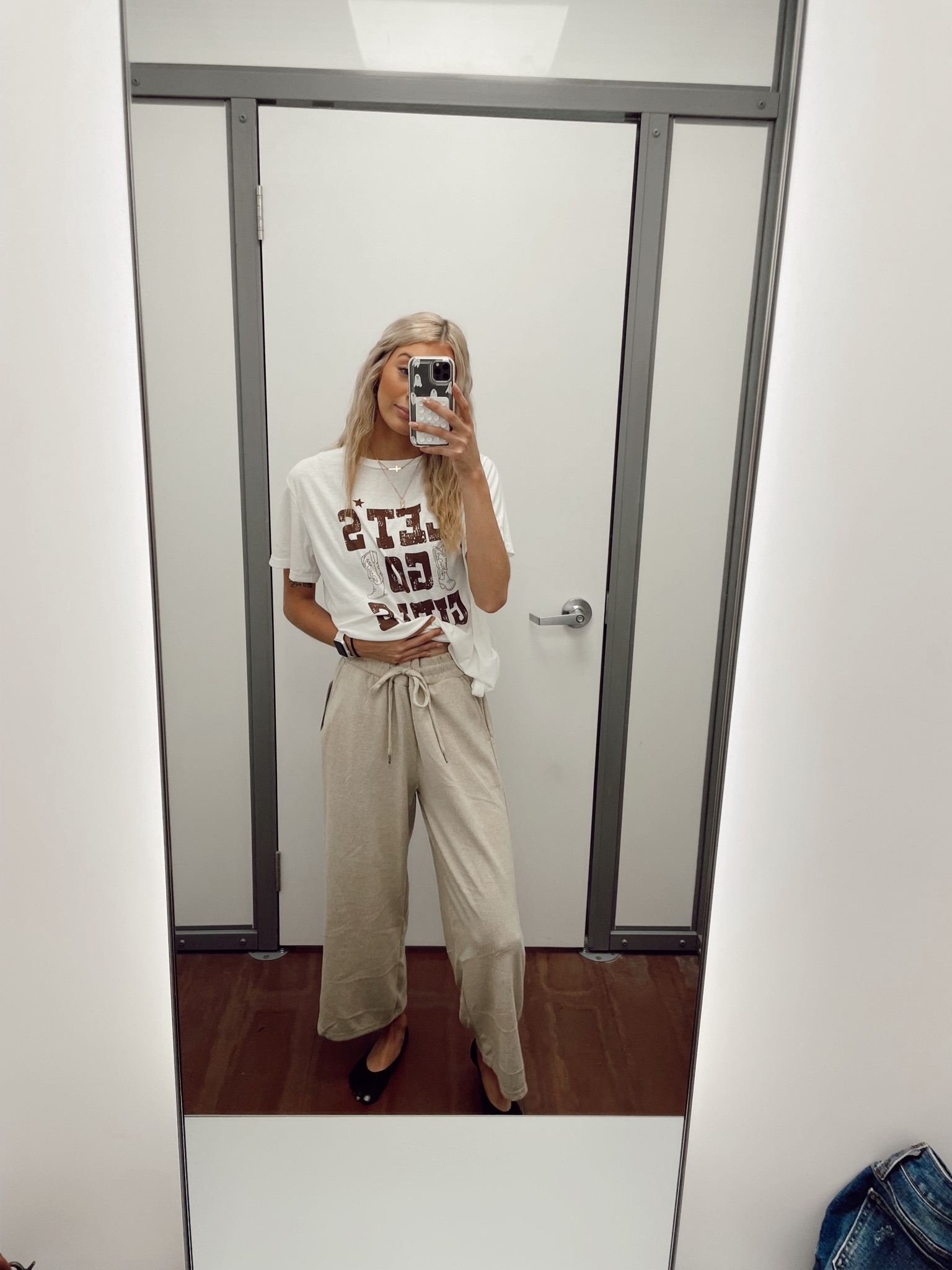 Wide + cropped sweatpants from Walmart!!