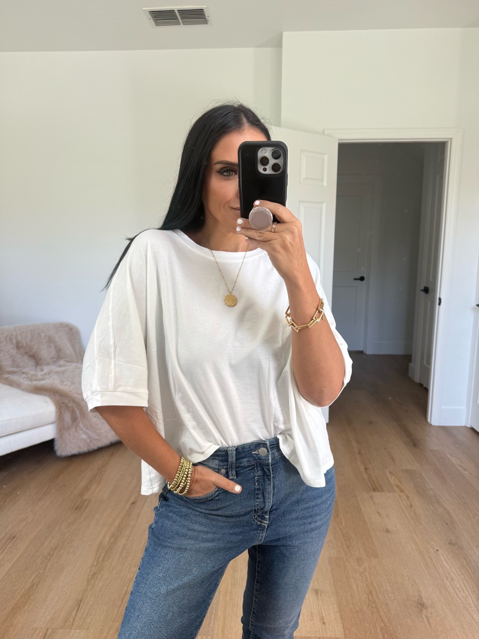 Oversized T-Shirts Cropped wearing size small
