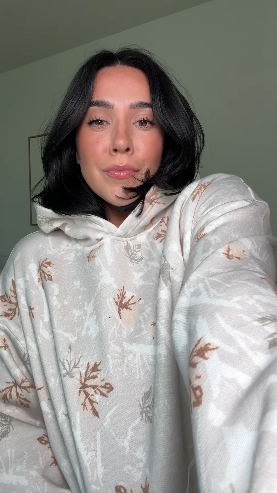 The viral fall sweatshirt Look for less
Super oversized comfy sweatshirt that comes in several colors and patterns
Size L

#LTKSeasonal #LTKStyleTip #LTKMidsize