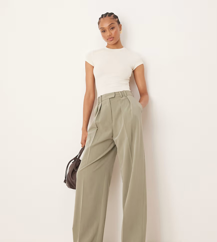 ASOS DESIGN Tall tailored wide leg pants with pleat detail in khaki-Green | ASOS (Global)
