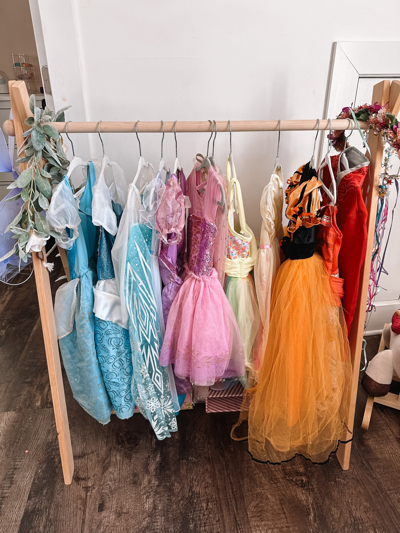 Gift guide for little girls / toddler girl gift / Christmas gifts / mini dress rack / clothing rack / dress up corner 



#LTKGiftGuide #LTKKids #LTKHoliday