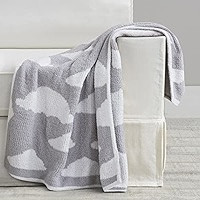 Baby Chenille Blanket  | Amazon (US)