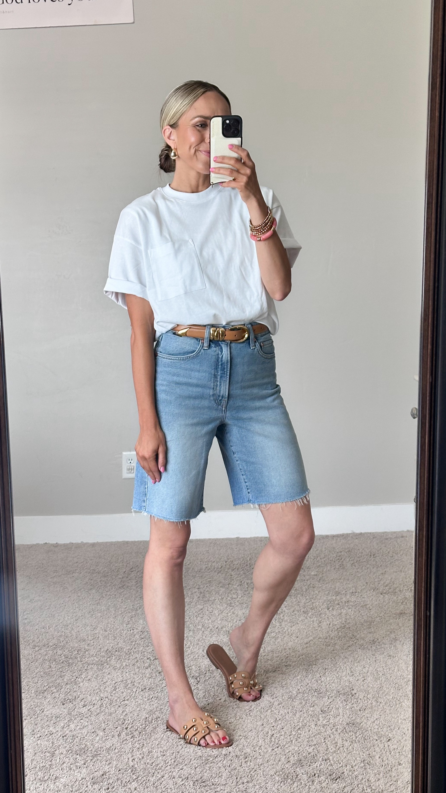 Easy summer outfit idea!

Top: XS
Shorts: 25 

#LTKSeasonal #LTKStyleTip