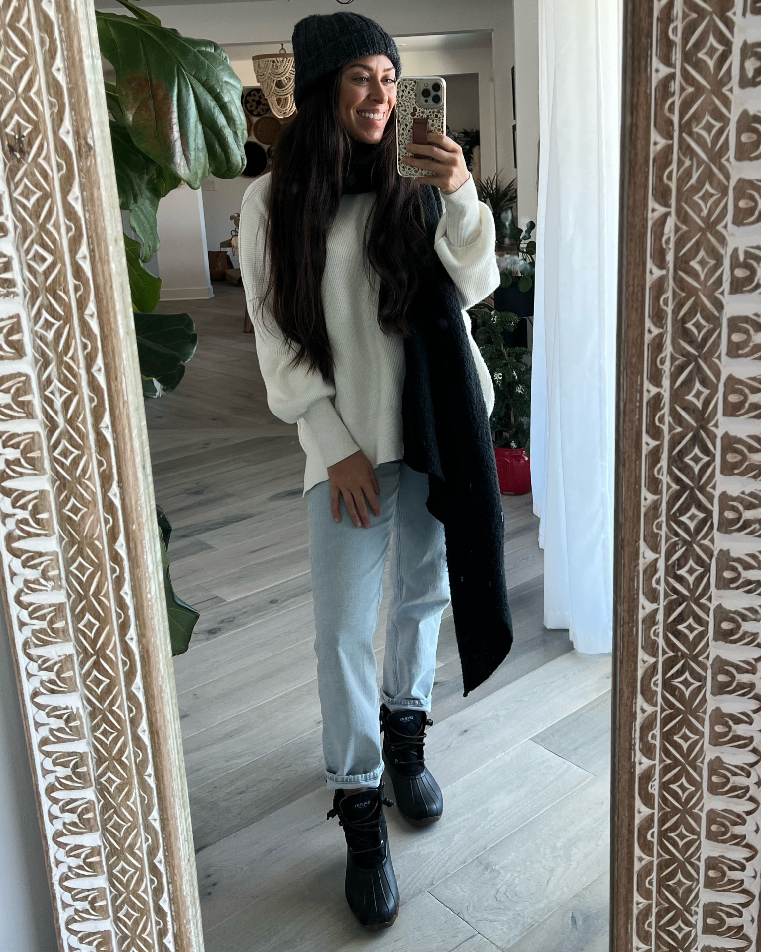 Comfy cozy winter / Christmas tree cutting outfit.. think I’m channeling Cameron Diaz in “the holiday”! 
Jeans 30% off use code CYBERAF for extra 15% off!! Wearing size 27
Sperry boots 55% off!!
Sweater 45% off!! 

Best seller Amazon sperry boots / best selling Amazon sweater / best selling Abercrombie jeans 

#LTKCyberWeek

#LTKHoliday #LTKCyberweek #LTKGiftGuide