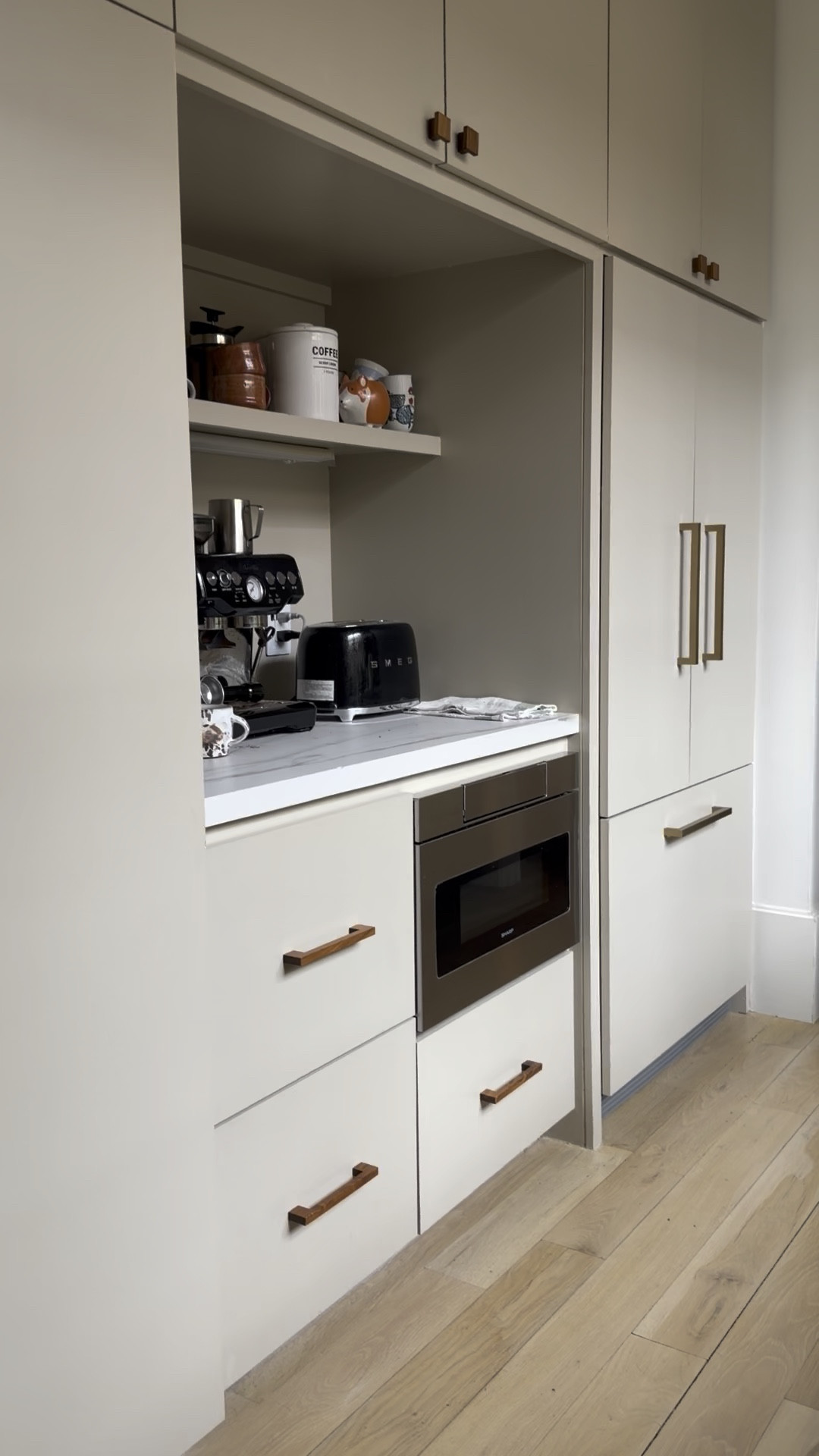 Told you... it's my favorite outfit "go-to."

Black Sold Out NYC button down with the Pistola denim. Perfect work combo!  

 #LTKdayinmylife #LTKgrwm #LTKWorkwear