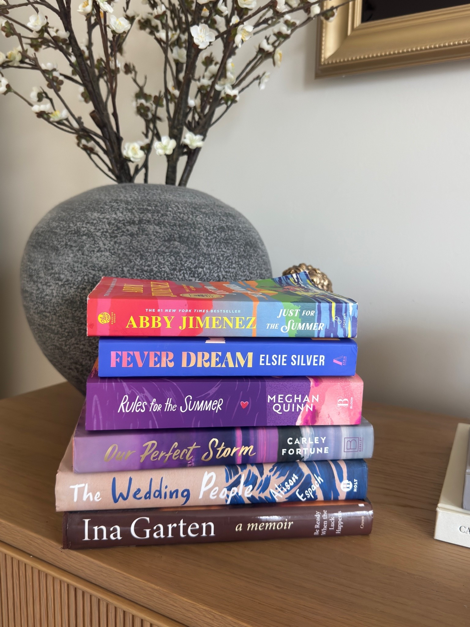 #ad picked up my next summer read at @target 🤓 I’m about halfway through Our Perfect Storm by Carley Fortune and it’s so cute so far! I love Carley’s books and she has a great way of building worlds and wrapping you up into the stories of the main characters. I can’t wait to see what happens with Frankie and George! 

Linking all my to be read summer books + my favorite romance recommendations on my LTK! You can shop all these books in store and online at Target #TargetPartner #TargetBooks