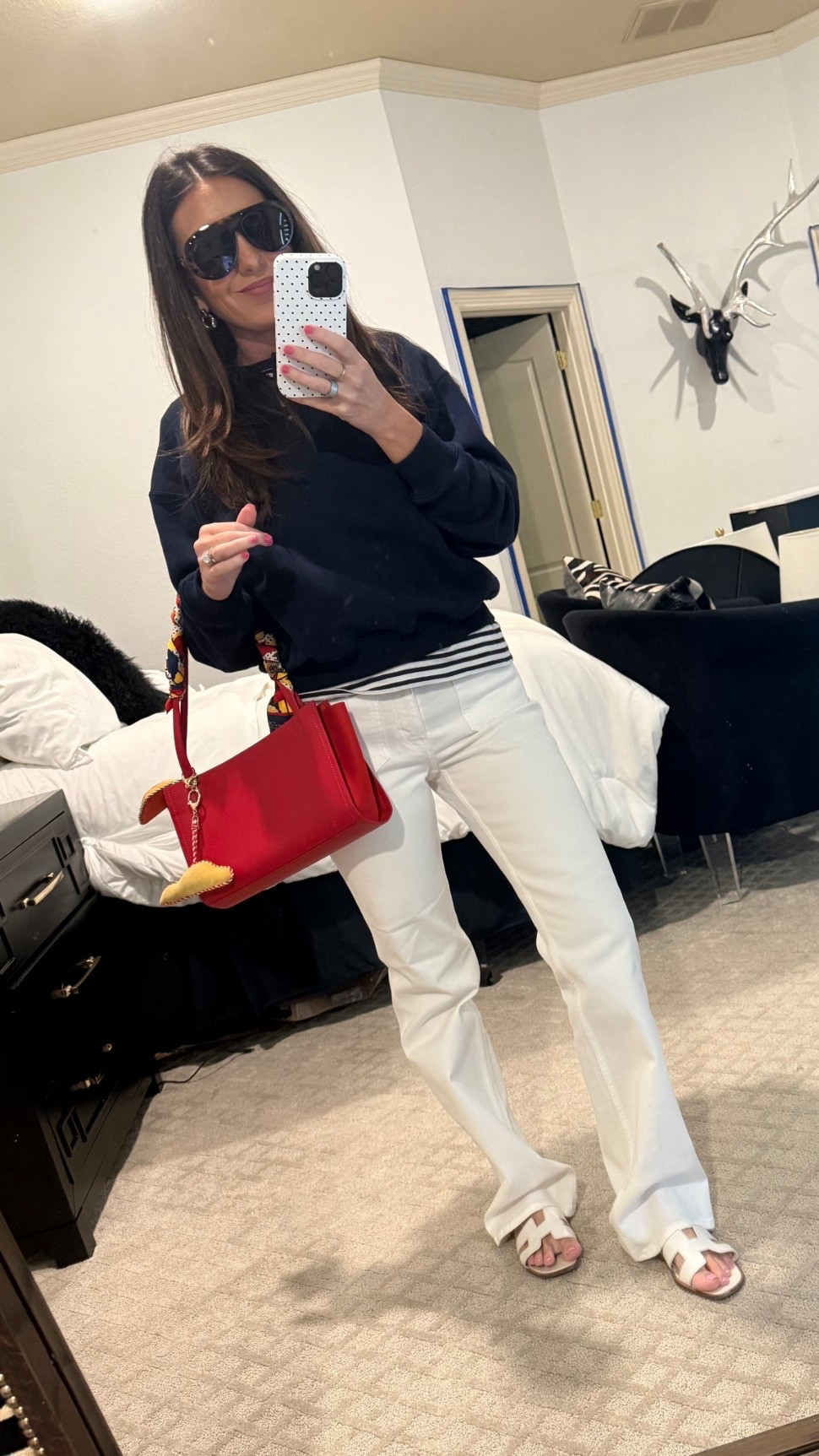 💙🤍💙🤍

Sweatshirt: small
Tee: extra small
Jeans: 25

Ralph Lauren 
Preppy
White jeans
Red purse
Nautical


#LTKOver40 #LTKPetite
