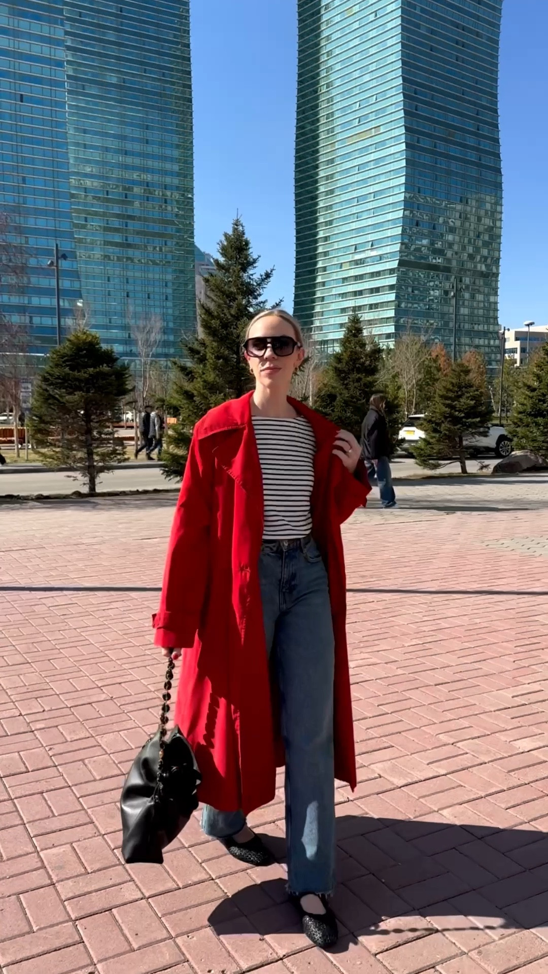 Spring outfit 2026, red trench coat, striped tee, @Zara straight leg jeans, Gucci aviator sunglasses, Loewe Flamenco handbag 

#LTKSeasonal #LTKOver40 #LTKSaleAlert