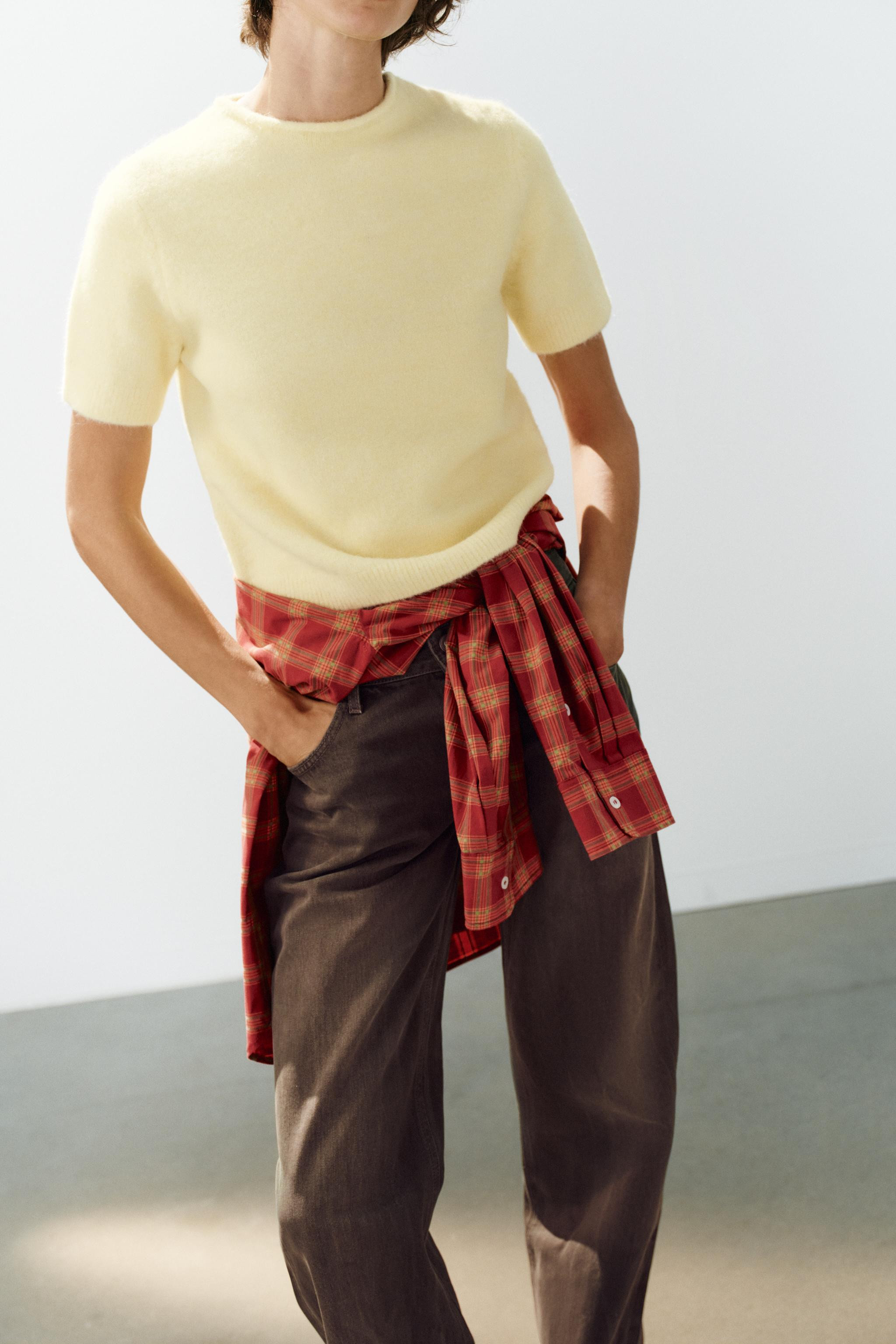 SOFT KNIT SHORT SLEEVE JUMPER | Zara UK