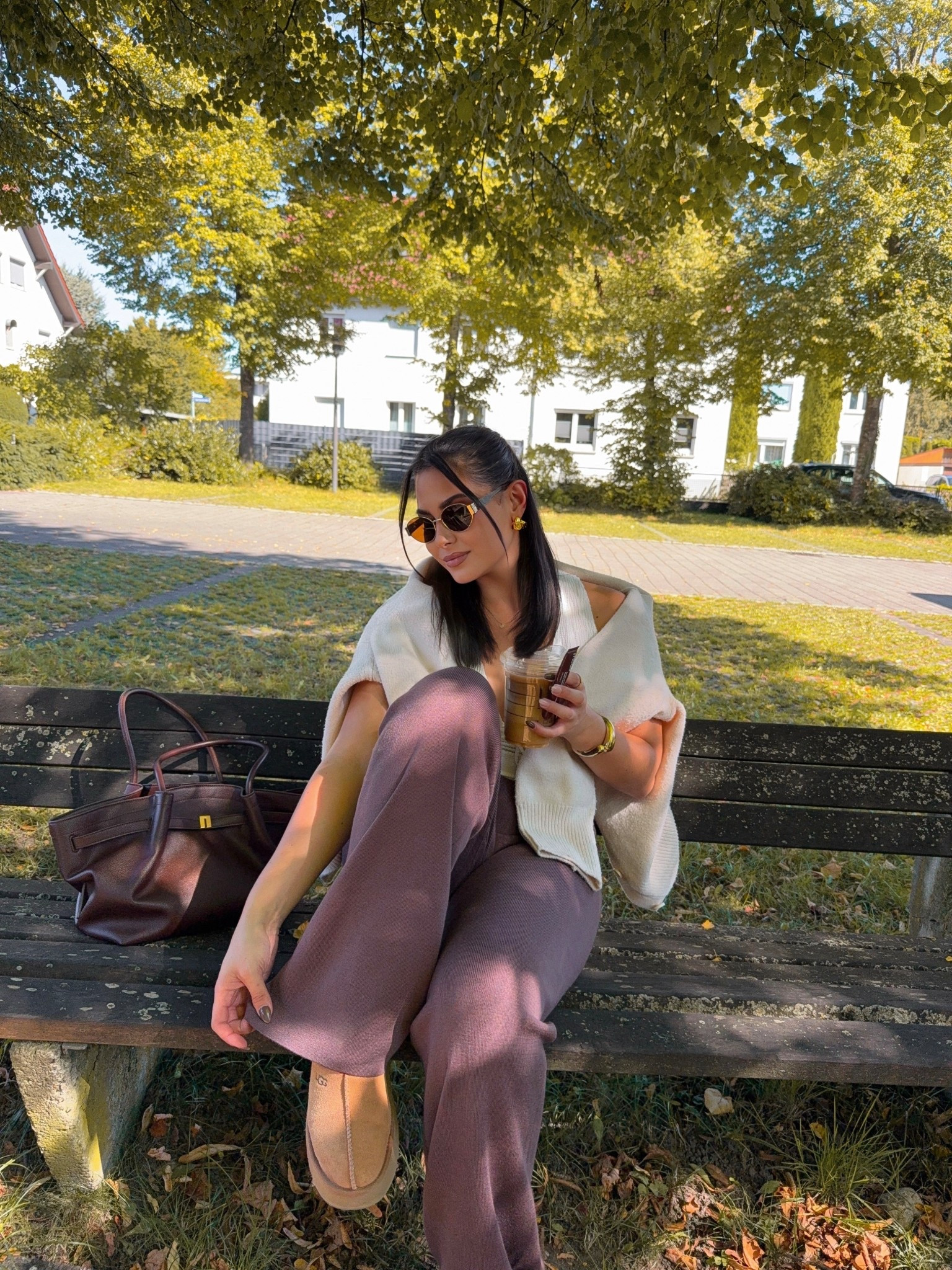 Coffee to go - fit 🤎

#LTKeurope #LTKFashionMonth #LTKautumn