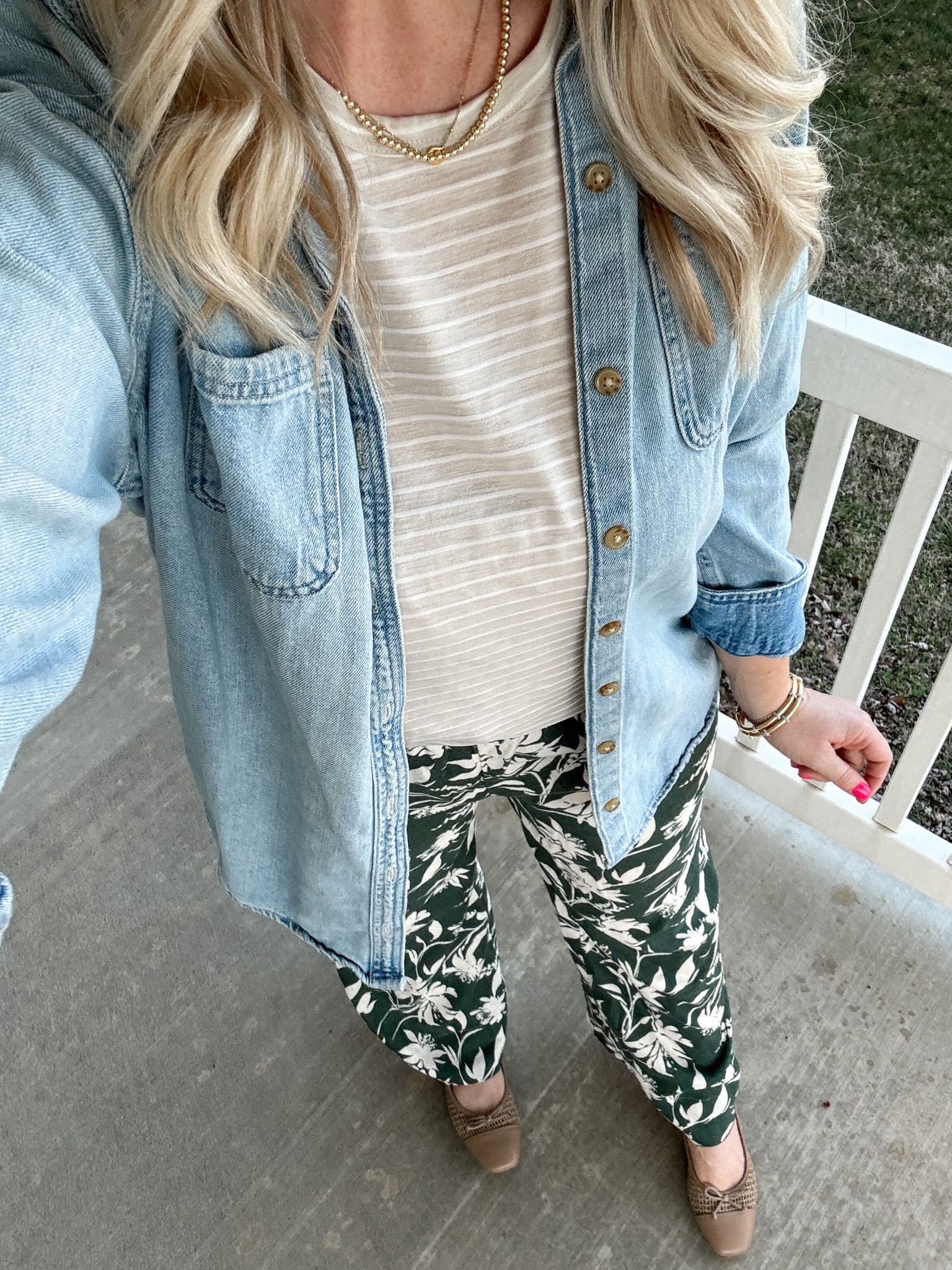 Outfit of the day, floral pants, Abercrombie pants, LTK sale, spring sale, print mix outfit 

Medium 

#LTKfindsunder50 #LTKSpringSale #LTKsalealert