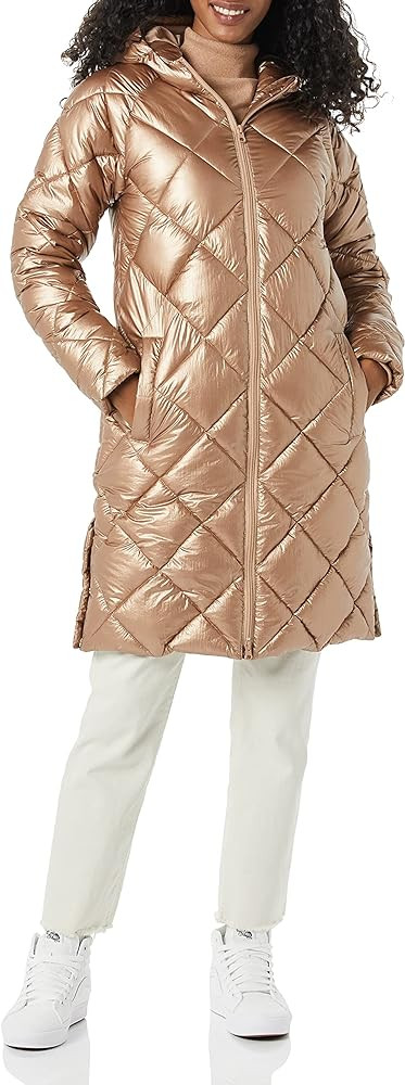 Amazon Essentials Women's Heavyweight Diamond Quilted Knee Length Puffer Coat | Amazon (US)