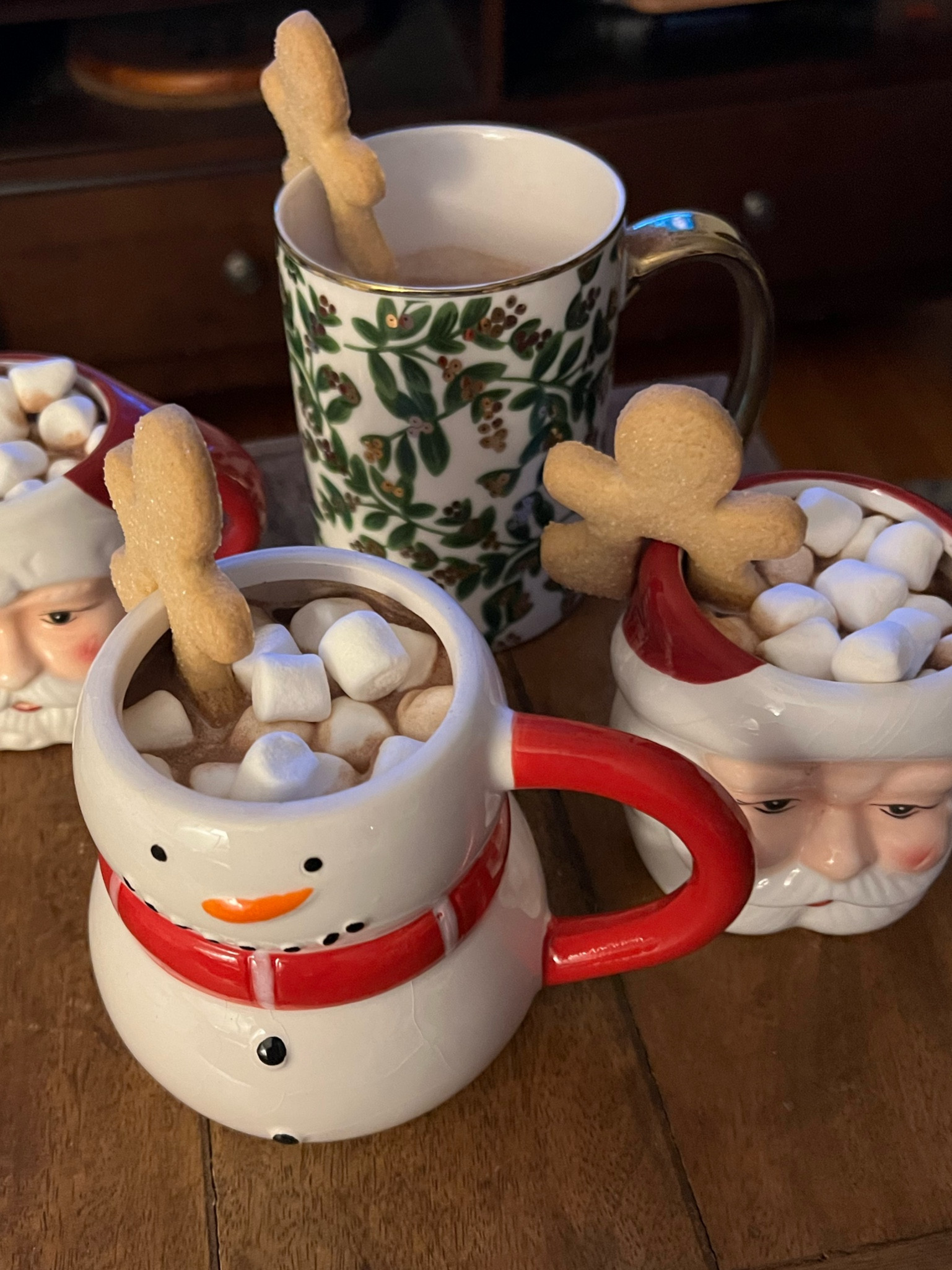 ‘Tis the season for hot cocoa! ☕️🍫🍪

#LTKHome #LTKCyberWeek #LTKFindsUnder50