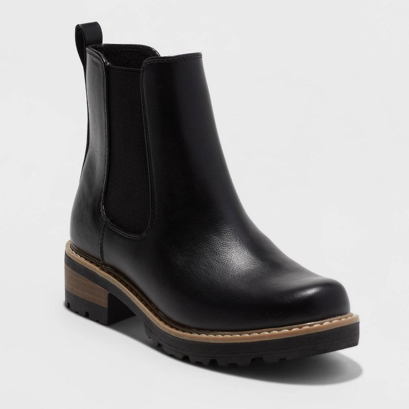 Women&#39;s Celina Chelsea Boots - Universal Thread&#8482; Black 7.5 | Target