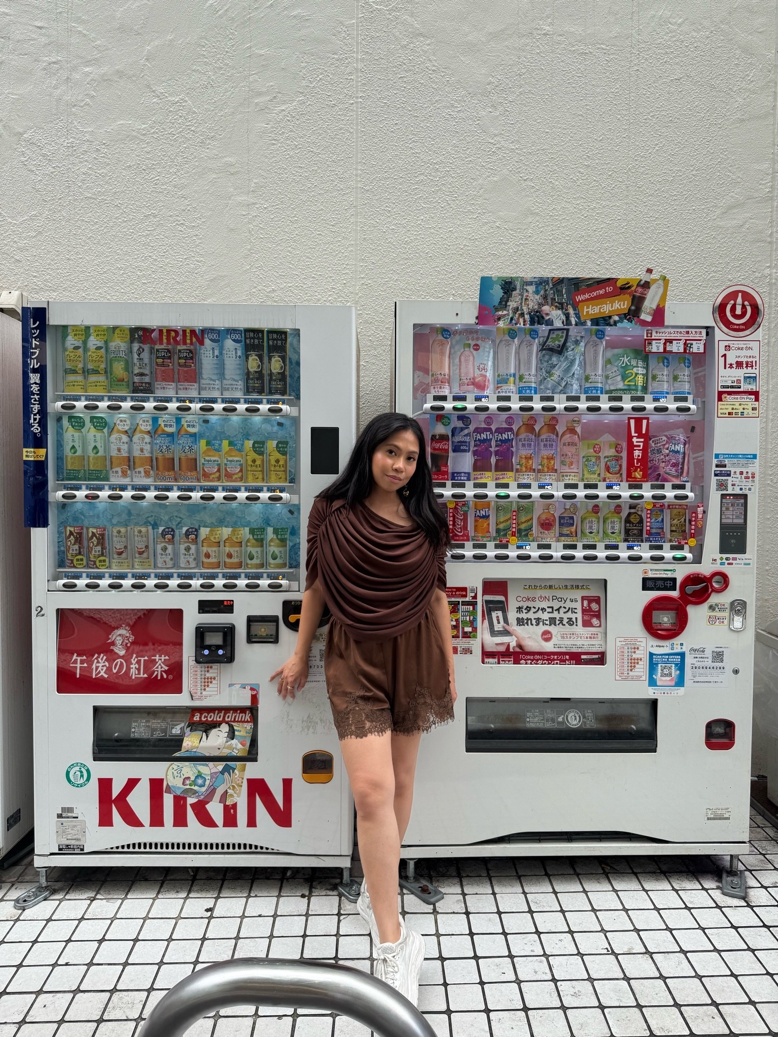 Tokyo streets, meet my favorite fit 🤎 Brown off-the-shoulder top + satin lace-trim shorts + white sneakers = the perfect balance of comfy and cute for a day of wandering. Sometimes the simplest combos just hit different ✨🇯🇵

#LTKstyle #LTKtravel #TokyoOutfit #JapanTravel #BrownAesthetic #StreetStyleTokyo #OOTD #TravelStyle #CuteAndComfy #LTKfindsunder100

#LTKdayinmylife #LTKPetite #LTKootd