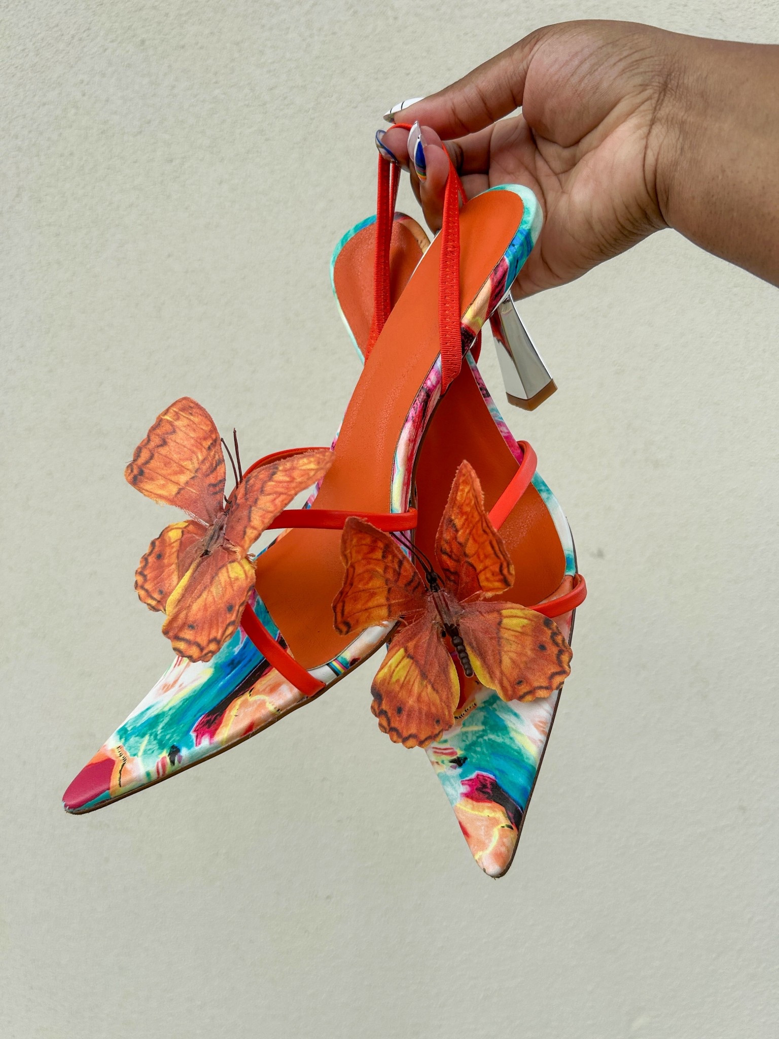 
@onlymaker_shoes dropped their summer collection for the #bigfeetbaddie . They have sizes 5- 15. Use my code at checkout for a discount: LARISA 

#tallwomen #extendedsizeshoes #womenssize12shoes  

#LTKPlusSize #LTKShoeCrush #LTKStyleTip