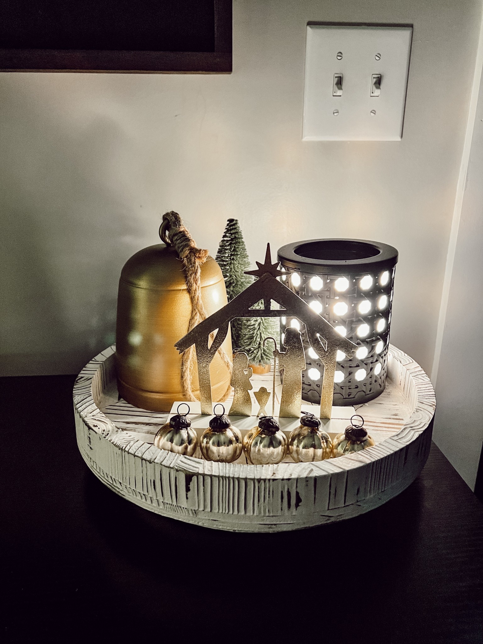 Love this little nativity scene here! And the cozy glow from the wax warmer too!

#LTKHoliday #LTKSeasonal #LTKHome