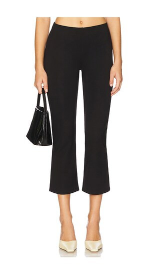 MAJORELLE Claudia Capri Pant in Black. | Revolve Clothing (Global)