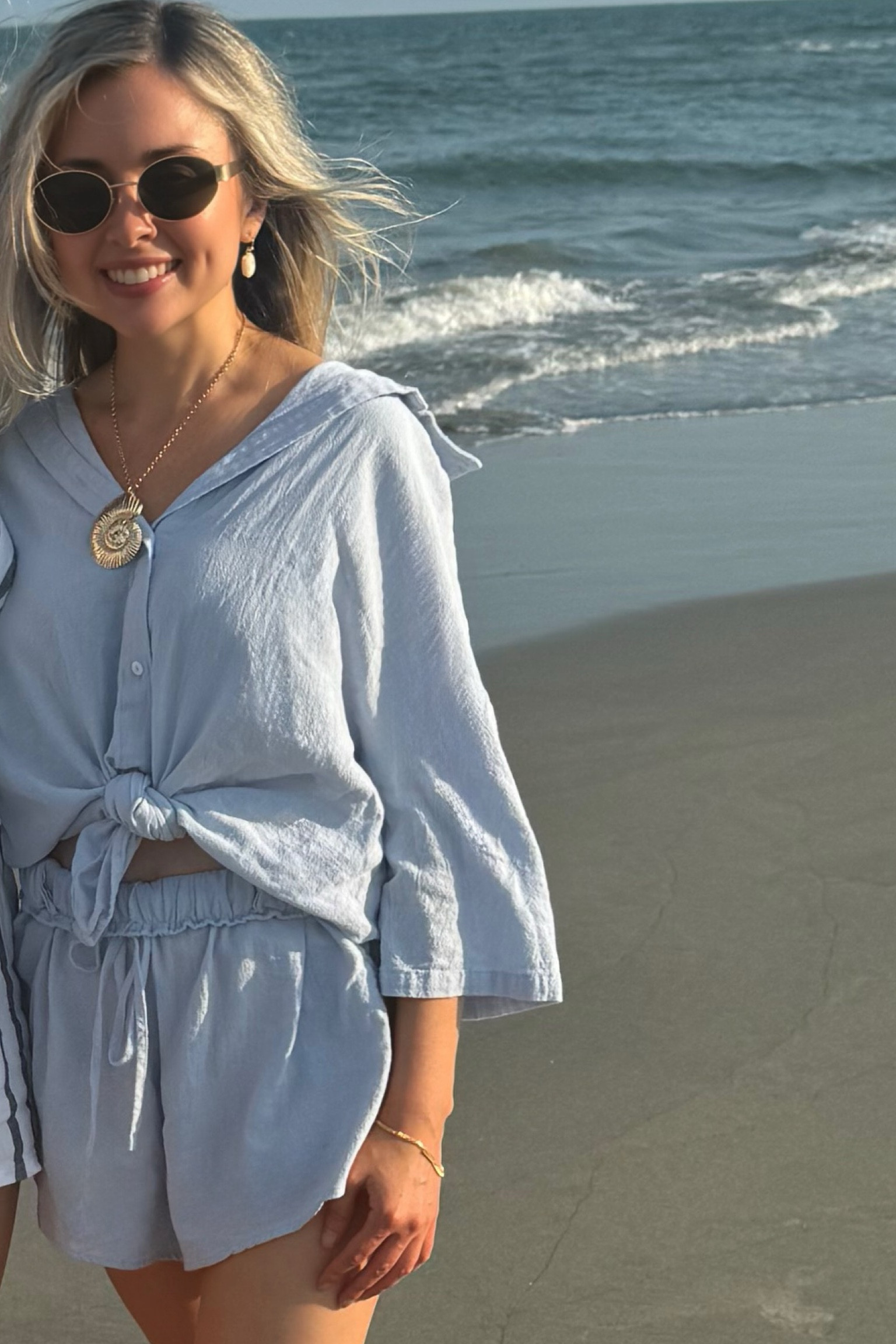 Coastal chambray chic 

#LTKFindsUnder100 #LTKSeasonal #LTKTravel
