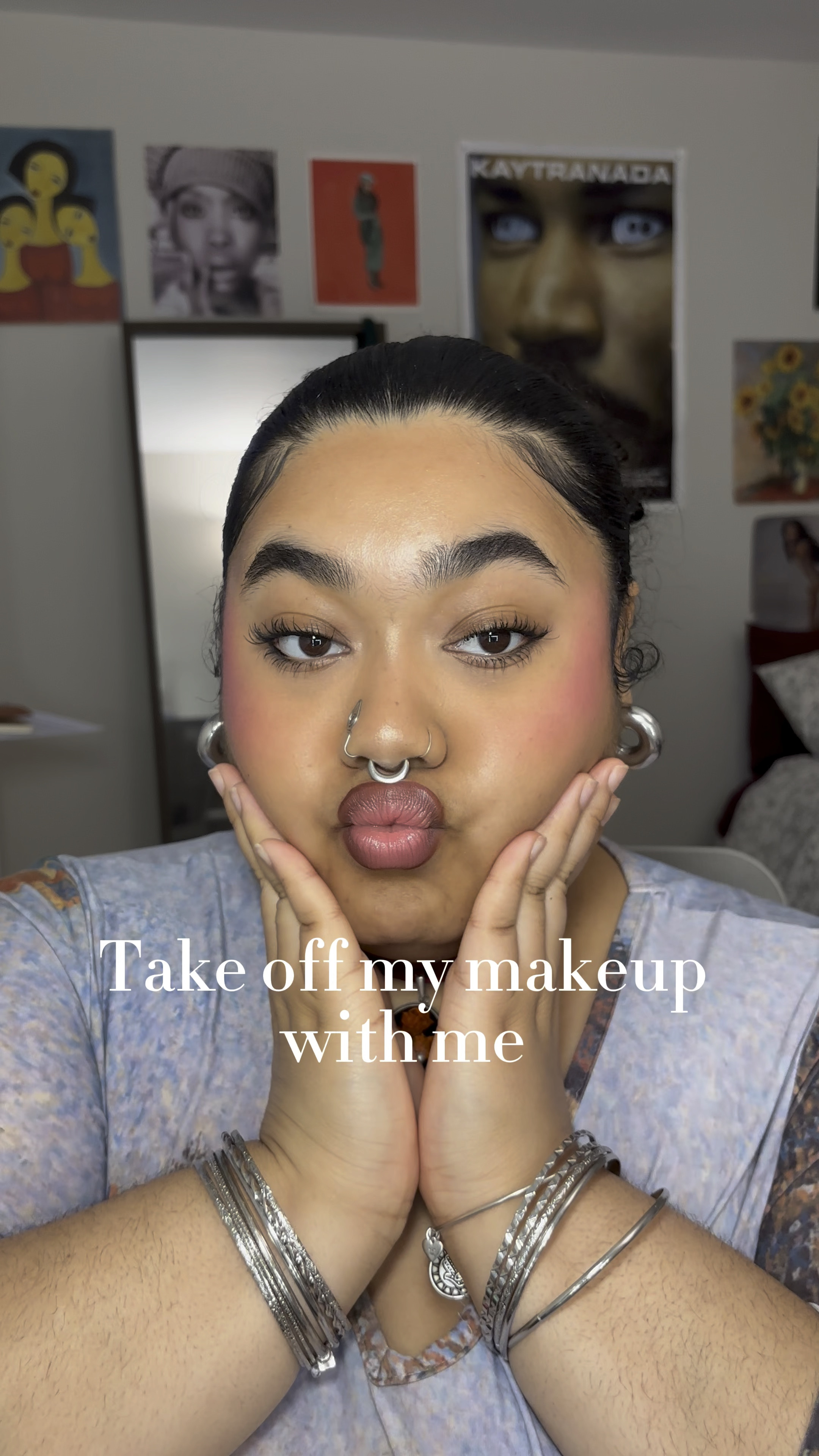 Take off my makeup with me ! 

#LTKVideo #LTKbeauty #LTKplussize