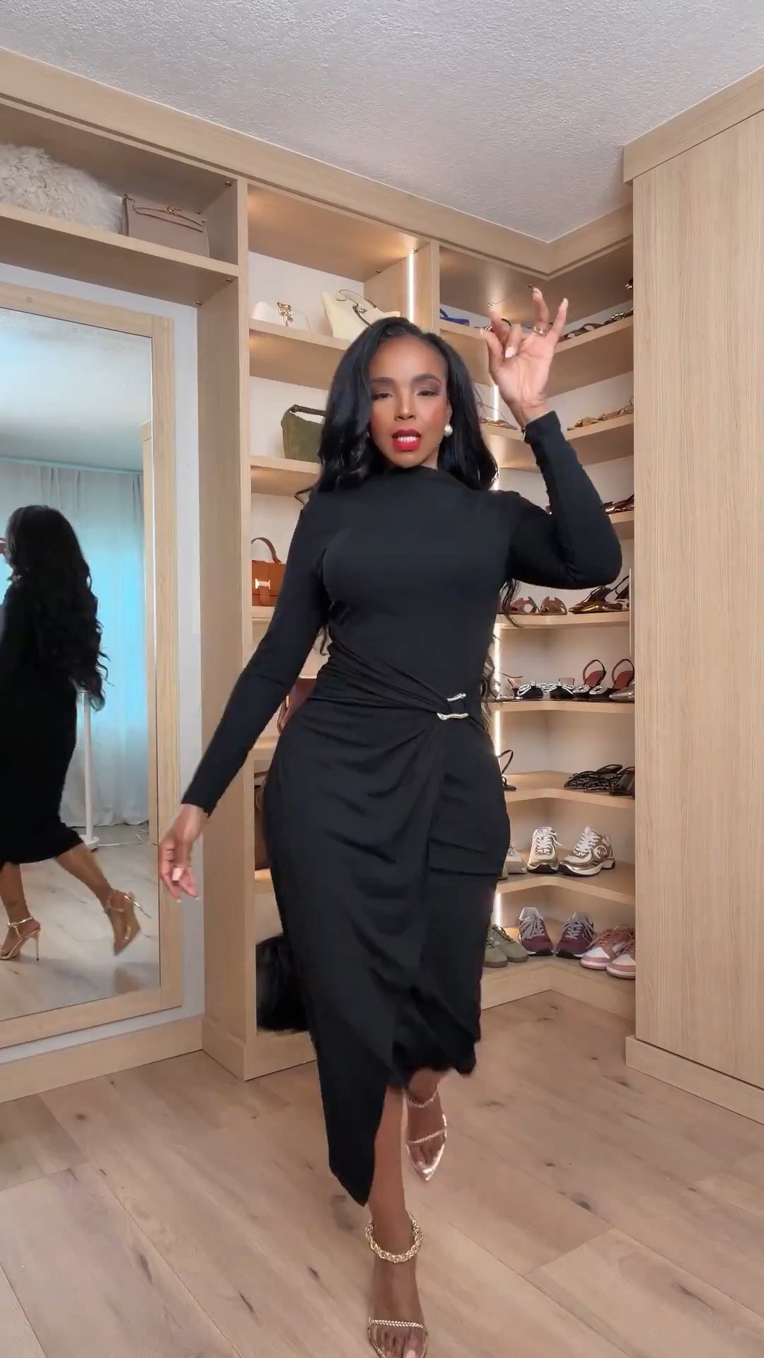 Six black dresses for every holiday moment ✨
From under-$50 Amazon finds to elevated Express pieces and a classic Norma Kamali splurge — this is the full black-dress edit you’ve been asking for. Each one fits beautifully, feels comfortable, and works for holiday parties, family photos, winter events, date nights, and New Year’s gatherings. Scroll below to shop each dress and tap to check other colors and lengths.

Sizing: Small top • Size 4 bottom • 5’4
IG & YT: kirasfashionfinds
TT: kiraabboud

black holiday dresses, winter event dresses, Amazon black dress, Express black dress, Abercrombie dress, Norma Kamali dress, party season outfits, affordable holiday outfits, elevated winter outfits, little black dress, Christmas outfit ideas, New Year’s Eve dress, winter wedding guest dress



#LTKHoliday
