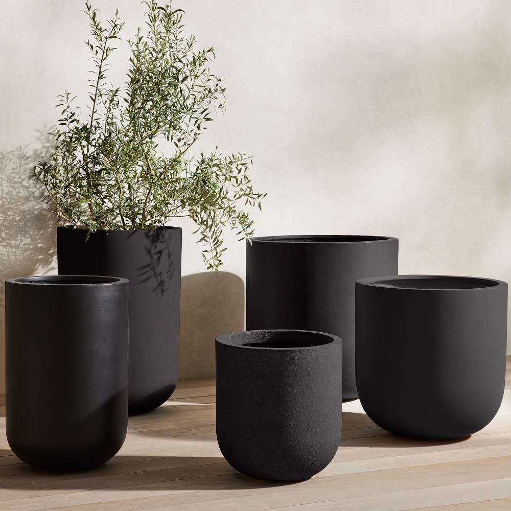 Radius Indoor/Outdoor Planters | West Elm (US)