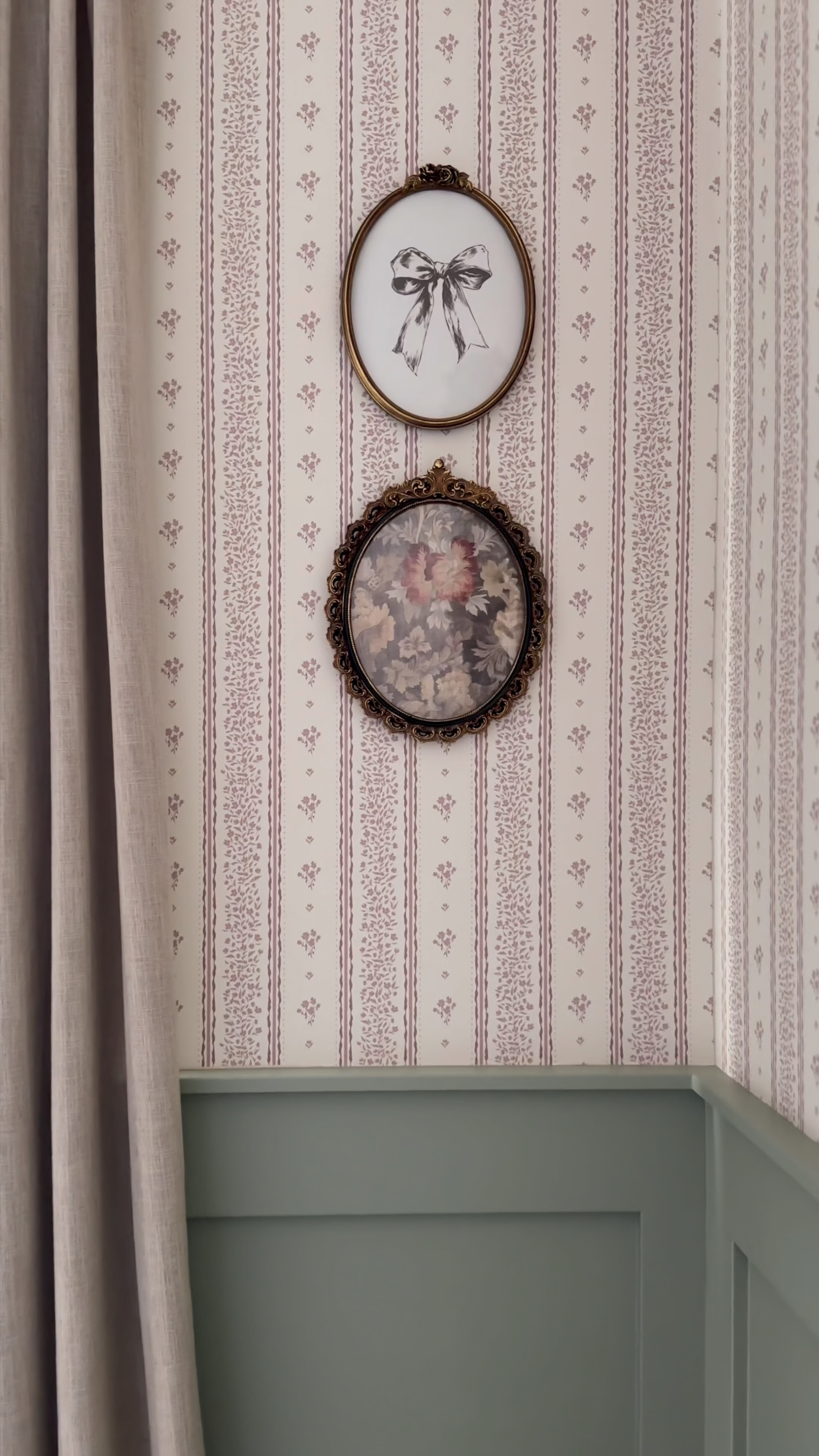 The vintage inspired picture frames are the cutest! 😍

#LTKHome #LTKMostLoved #LTKSaleAlert