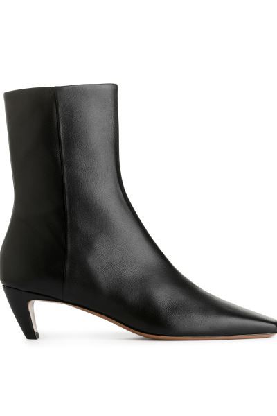 Square-Toe Ankle Boots | H&M (UK, MY, IN, SG, PH, TW, HK)