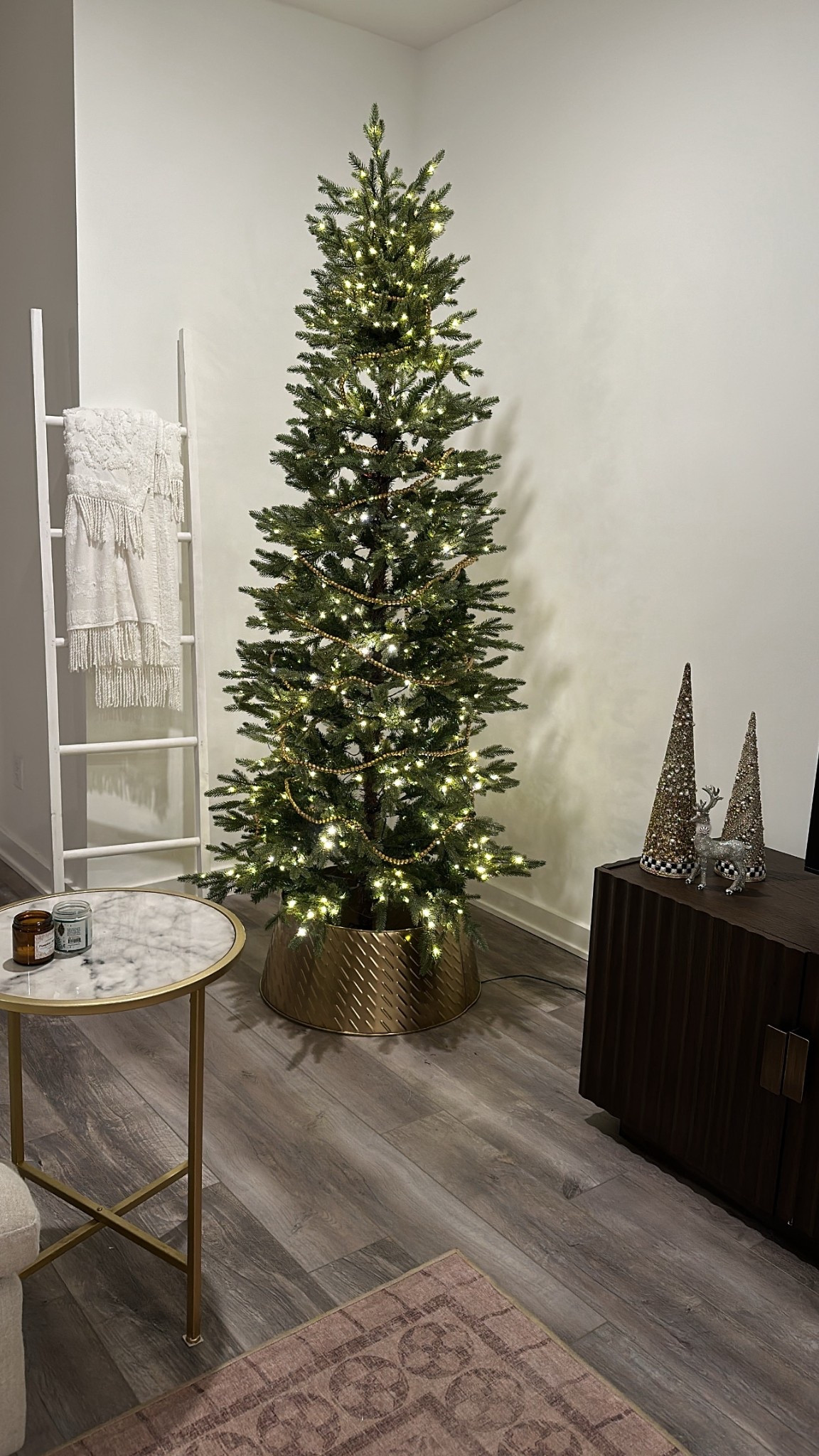 The viral pre lit Christmas tree of our dreams! So easy to set up and looks designer 🎄

#LTKSeasonal #LTKHome #LTKHoliday