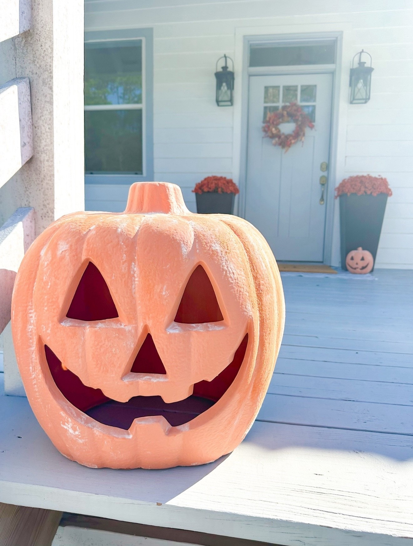 DIY terra cotta pumpkins // Halloween decor 





Pottery barn inspired 
Halloween diy
Terra cotta jack o lantern 



#LTKHalloween #LTKFindsUnder50 #LTKHome