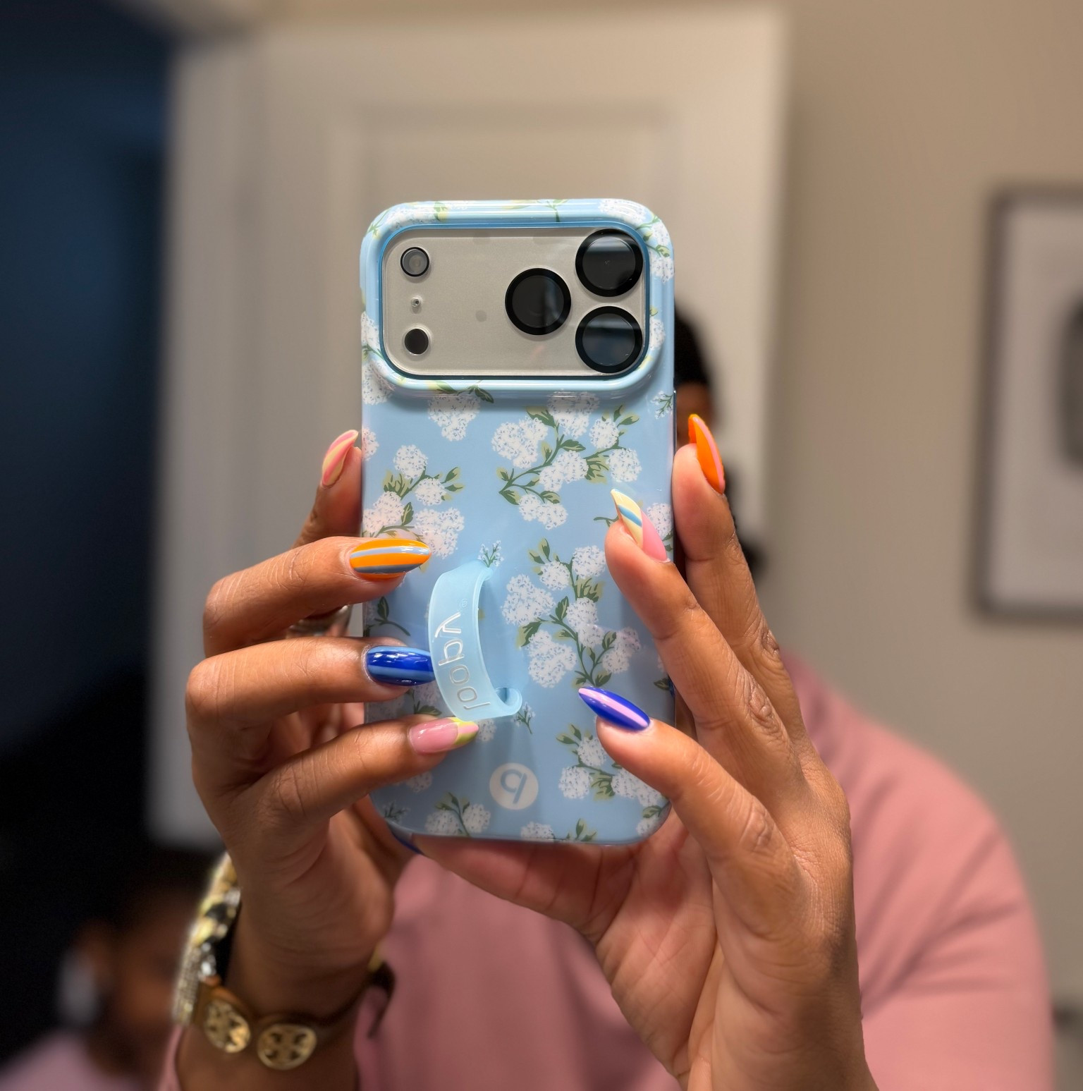 finally snagged a loopy case for my
phone! hydrangeas are my favvvvv!
use code AKCESSME for a % off! 
#phonecase #iphone17promax #loopycase

#LTKmomlife