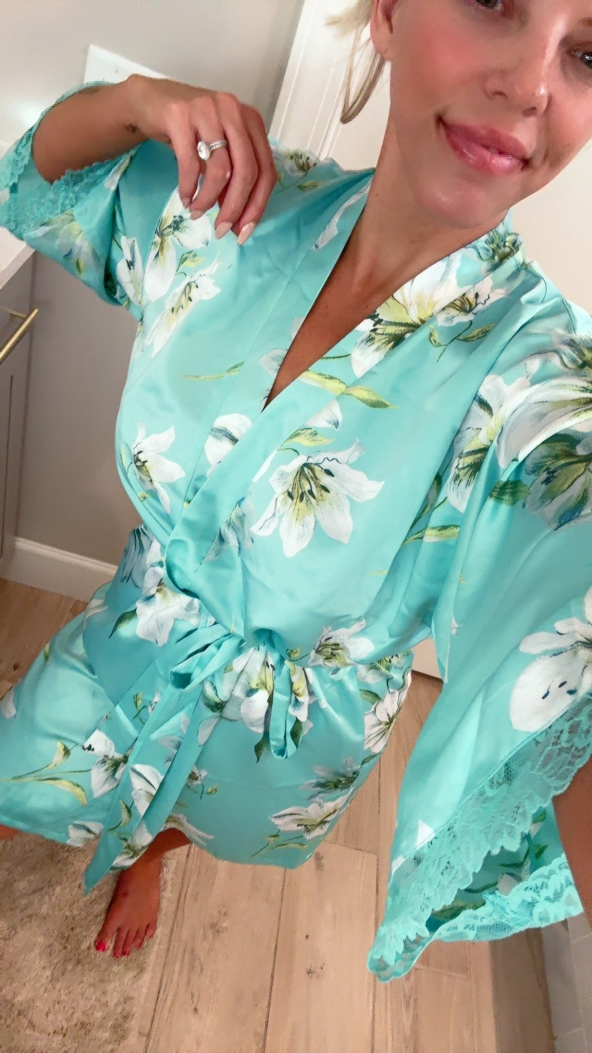 Favorite robe under $10! 

#LTKFindsUnder50