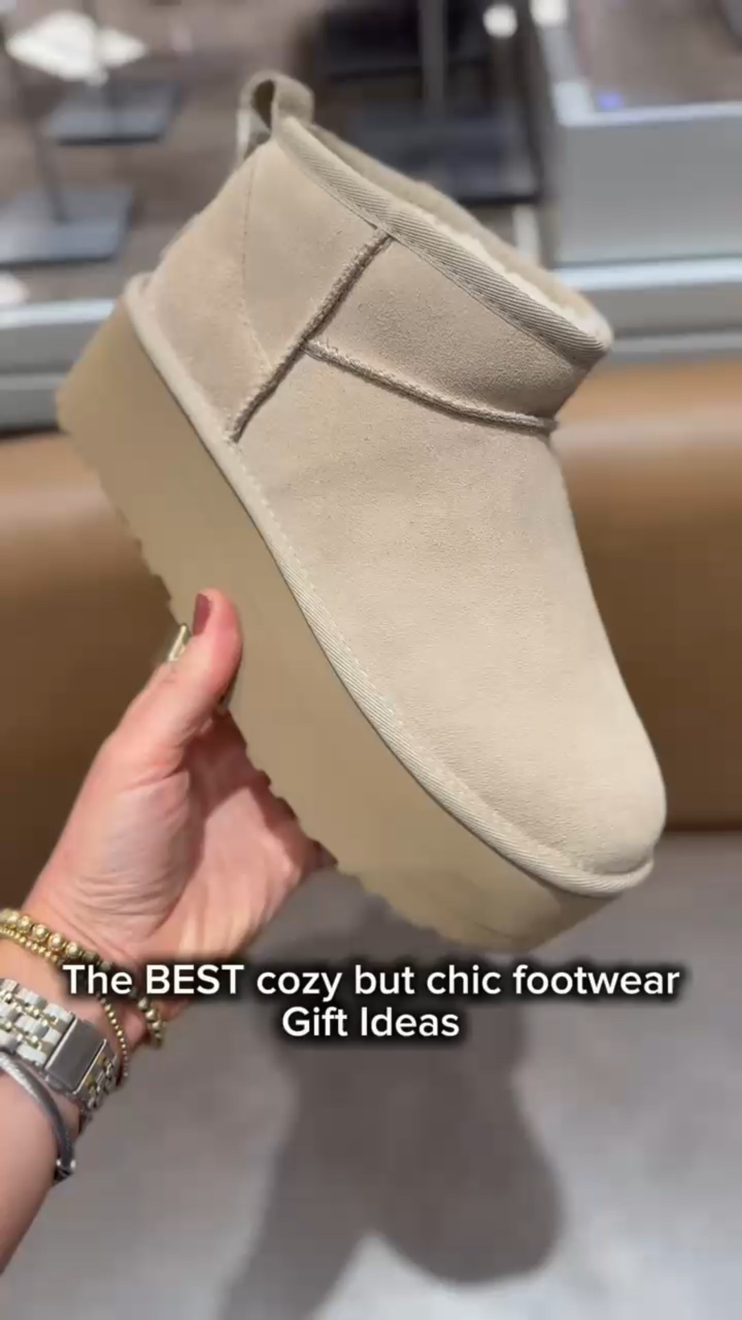 Cozy and chic footwear! Perfect gift ideas!

#LTKShoeCrush #LTKHoliday #LTKGiftGuide