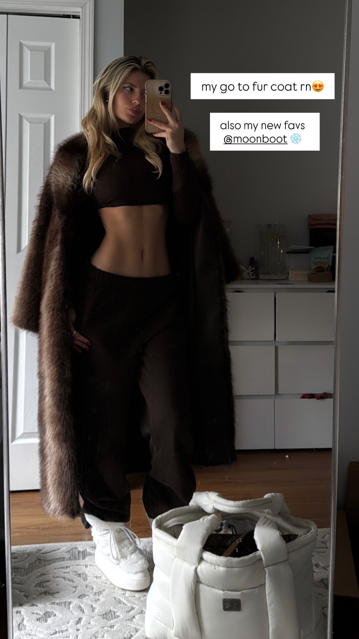 my go to fur coat rn😍 also my new favs  @moonboot ❄️ 

#LTKootd #LTKTravel #LTKSeasonal