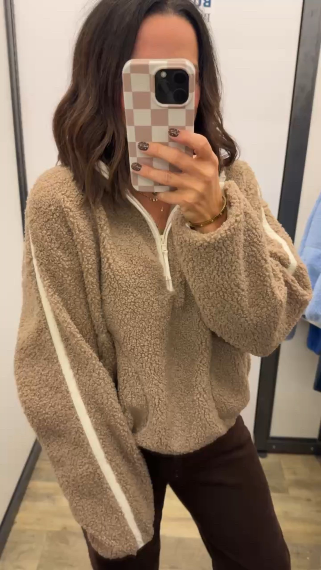 This is SO good y’all! This is perfect for a morning walk, a casual errands look or a casual look with jeans or leggings. Aprilwilks vintagepickin old navy fleece viral old navy fleece women’s fall fashion inspo old navy finds women’s fashion finds 

#LTKGiftGuide #LTKStyleTip #LTKSeasonal