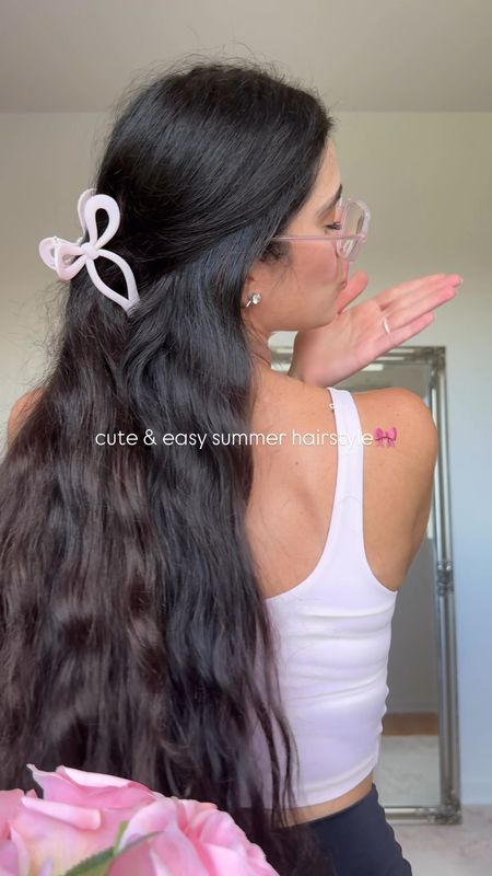 Cute and easy summer hairstyle featuring the cutest pink bow claw clips 🎀


#LTKbeauty #LTKsummer #LTKstyletip