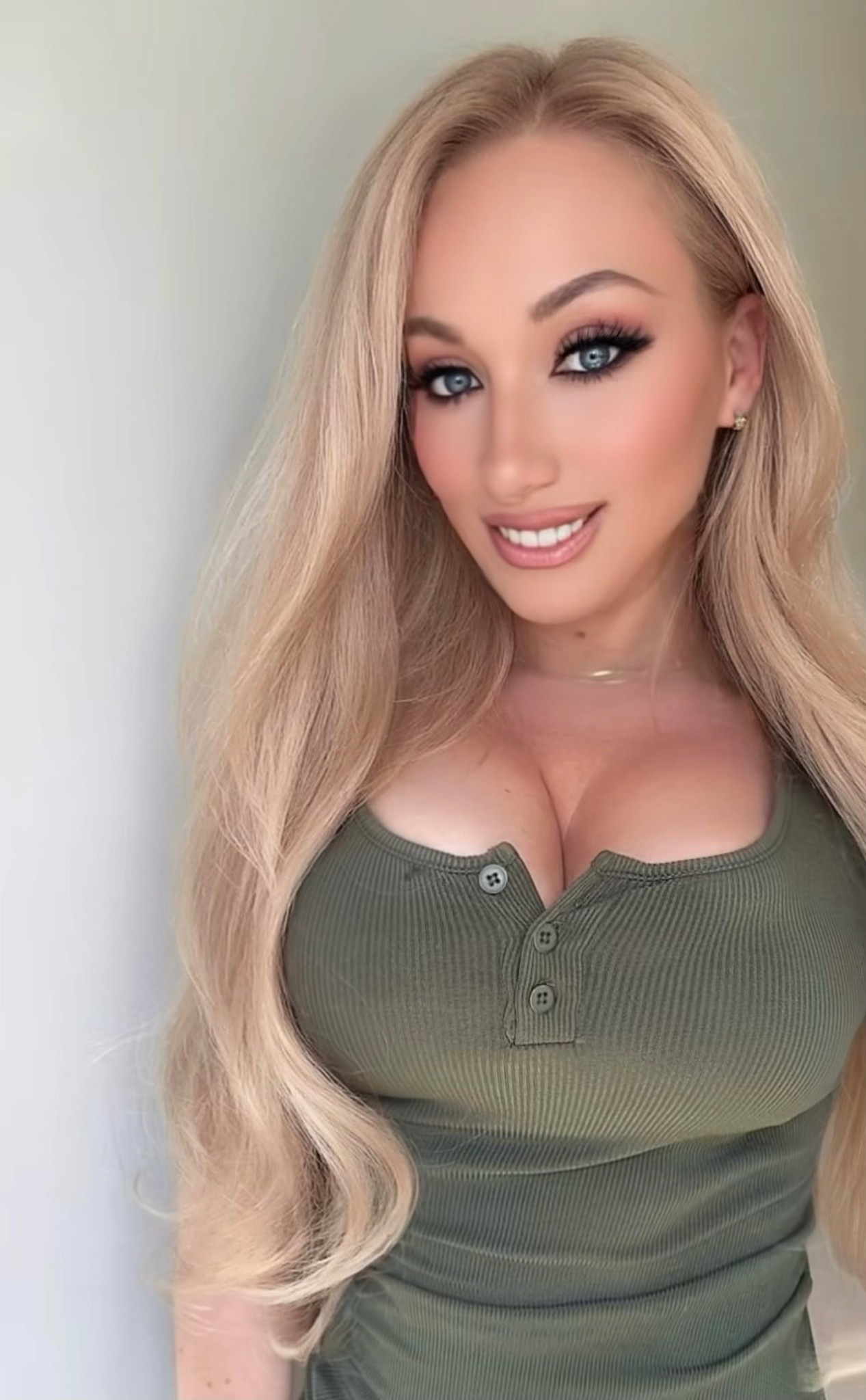 Happy Wednesday! 

#LTKPetite #LTKgrwm #LTKootd