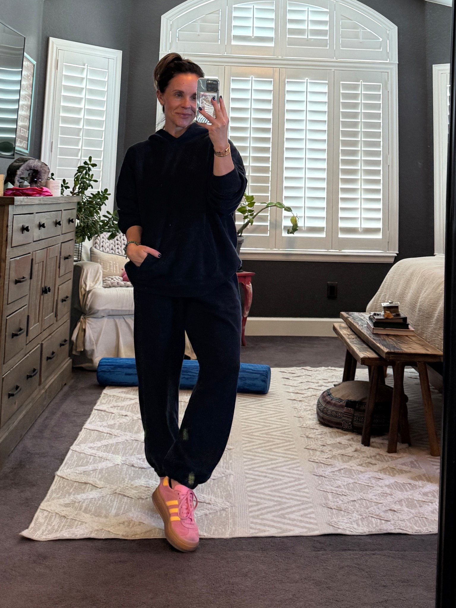 The best sweat set there is! And it’s CHEAP! 

#LTKgrwm #LTKmomlife #LTKPetite