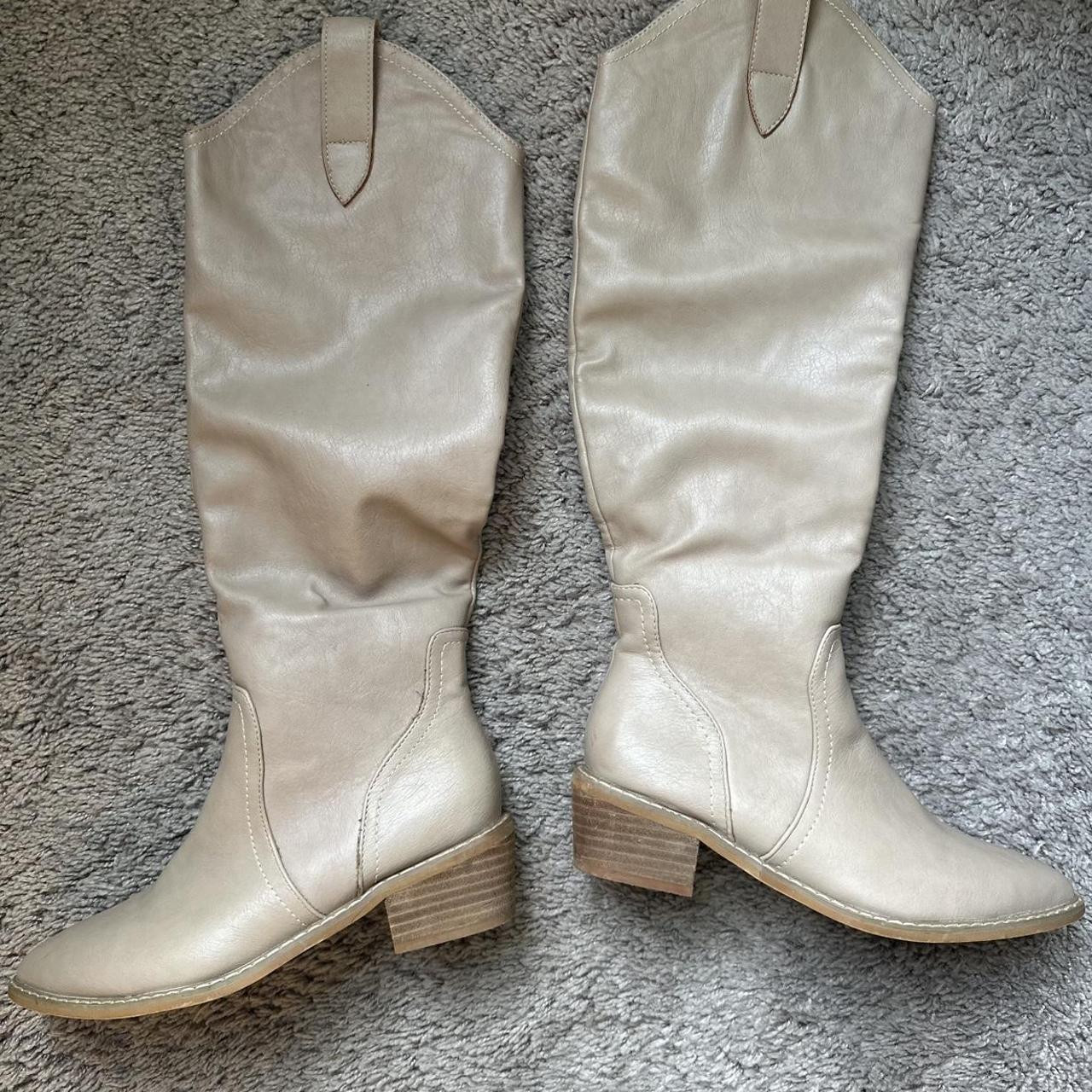 Oasis Women's Mid calf Boots - Cream - US 7 | Depop US