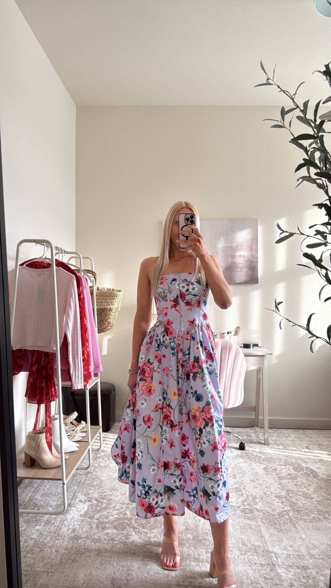 The most gorgeous purple floral midi dress from Abercrombie! 💐🌸☀️

It’s the perfect garden party wedding guest dress! If you need a floral dress for an upcoming Spring wedding, here are a few of our favorites! 

Garden party, garden party dress, garden wedding guest dress, garden dress, garden wedding, garden party wedding guest dress, spring wedding guest dress, floral dresses, floral maxi dress, floral midi dress, wedding guest Spring, wedding guest dress Spring, Spring black tie wedding, Spring formal wedding, formal wedding guest dress, garden formal attire, wedding guest dress

#LTKSeasonal #LTKWedding #LTKSaleAlert