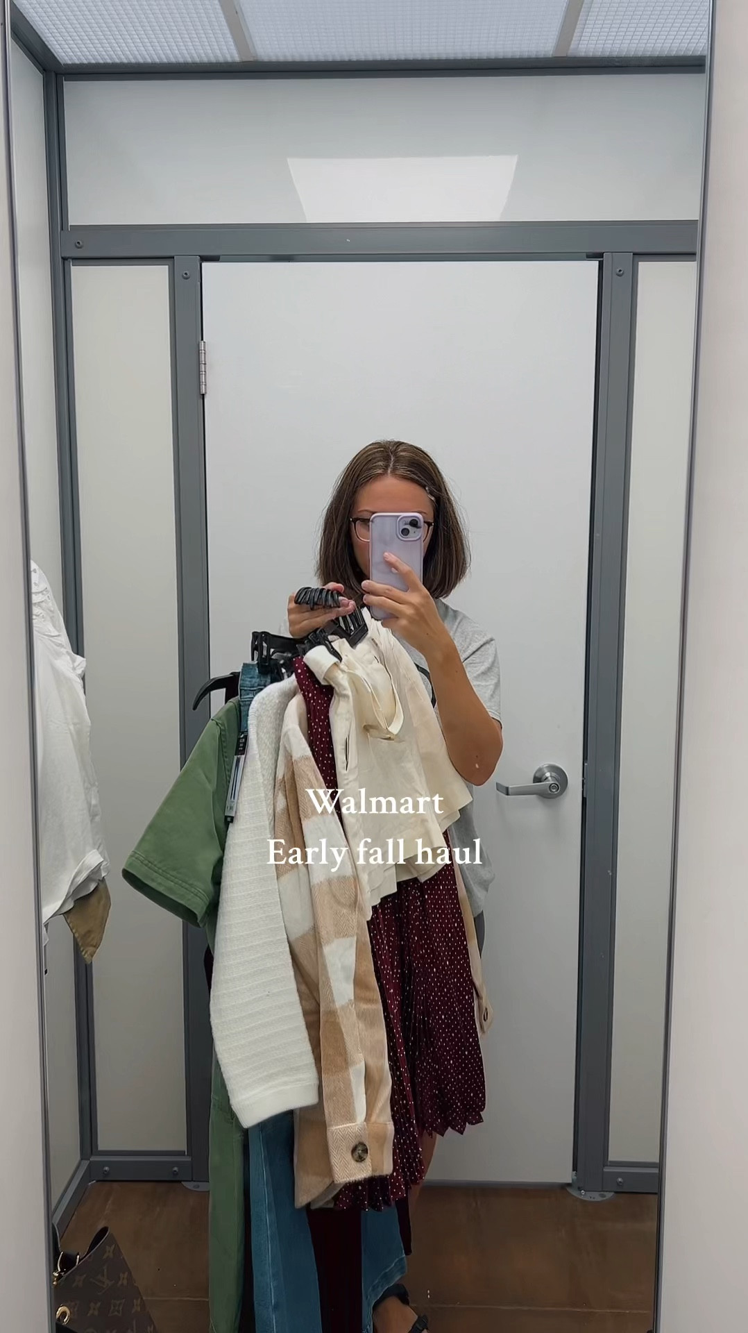 Fall outfit // jeans // teacher outfit

#LTKSeasonal #LTKFindsUnder50 #LTKStyleTip