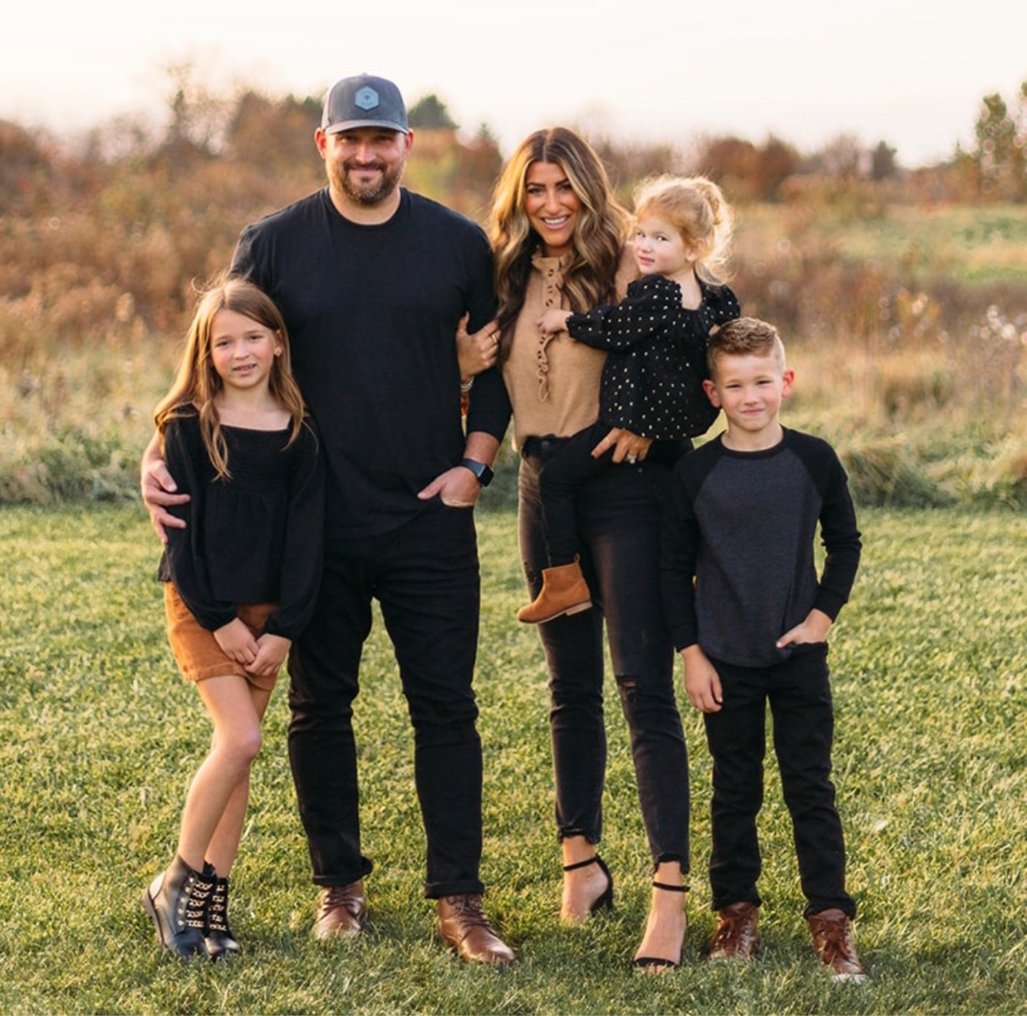 Fall family photos. 

Family photographs, fall photo shoot, family of 5, neutral outfit, mommy and me, not mom, girl mom, toddler outfit, boy outfit, girl outfit, black and tan outfit, sweater outfit, sweater weather, fall photos, family photos, family poses, family pictures.

#LTKstyletip #LTKunder100 #LTKfamily