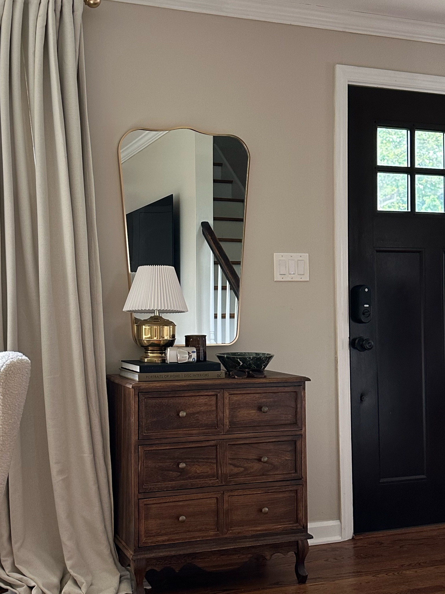 little corners of the house! 

#LTKStyleTip #LTKHome