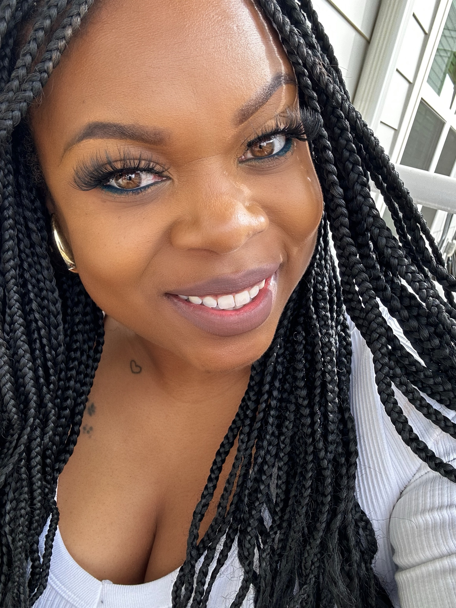 Pop of Color
💙Eyeliner 💙
Juvias Palace in Midnight Blue


#LTKstyletip #LTKbeauty #LTKfindsunder50